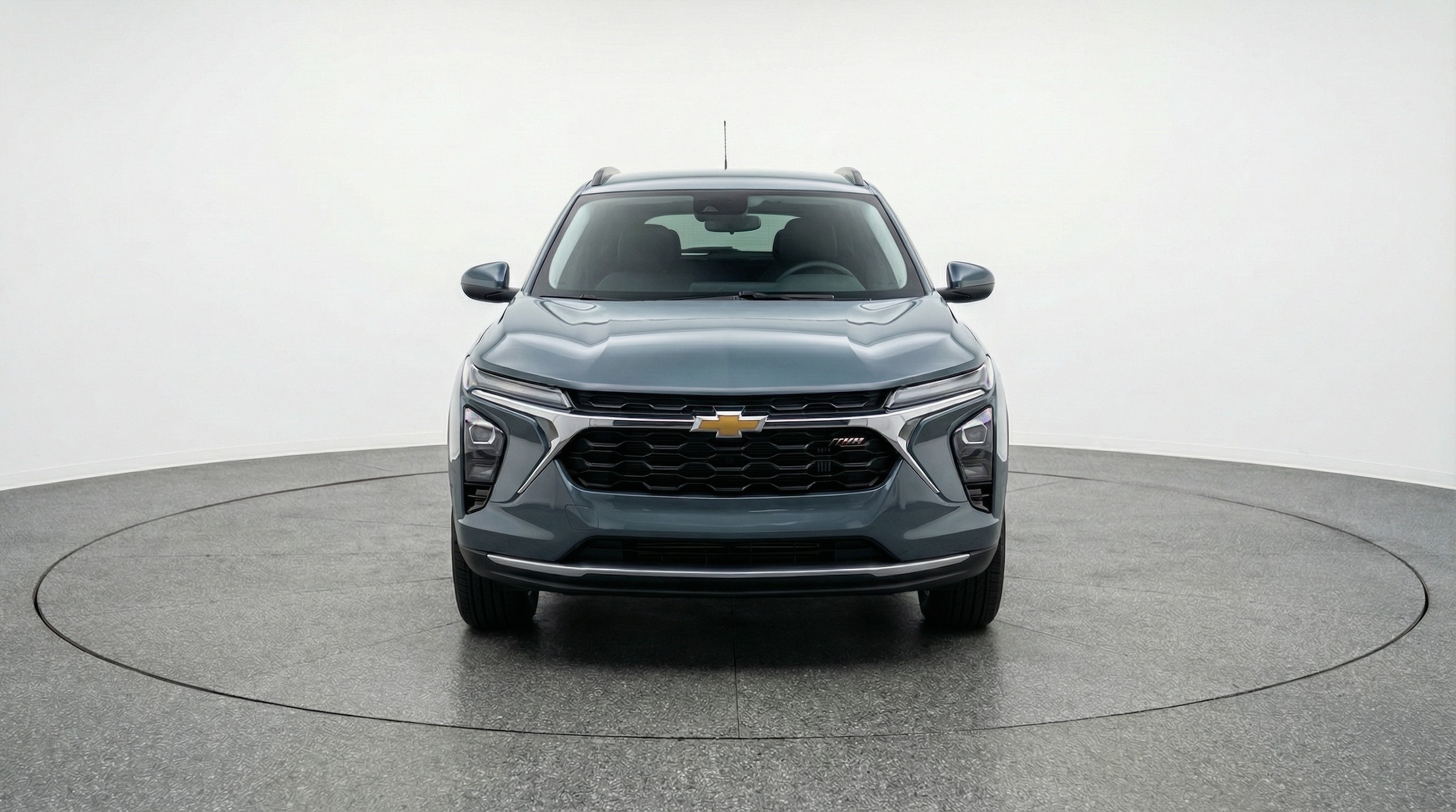 Thumbnail: 2025 Chevrolet Trax - 2