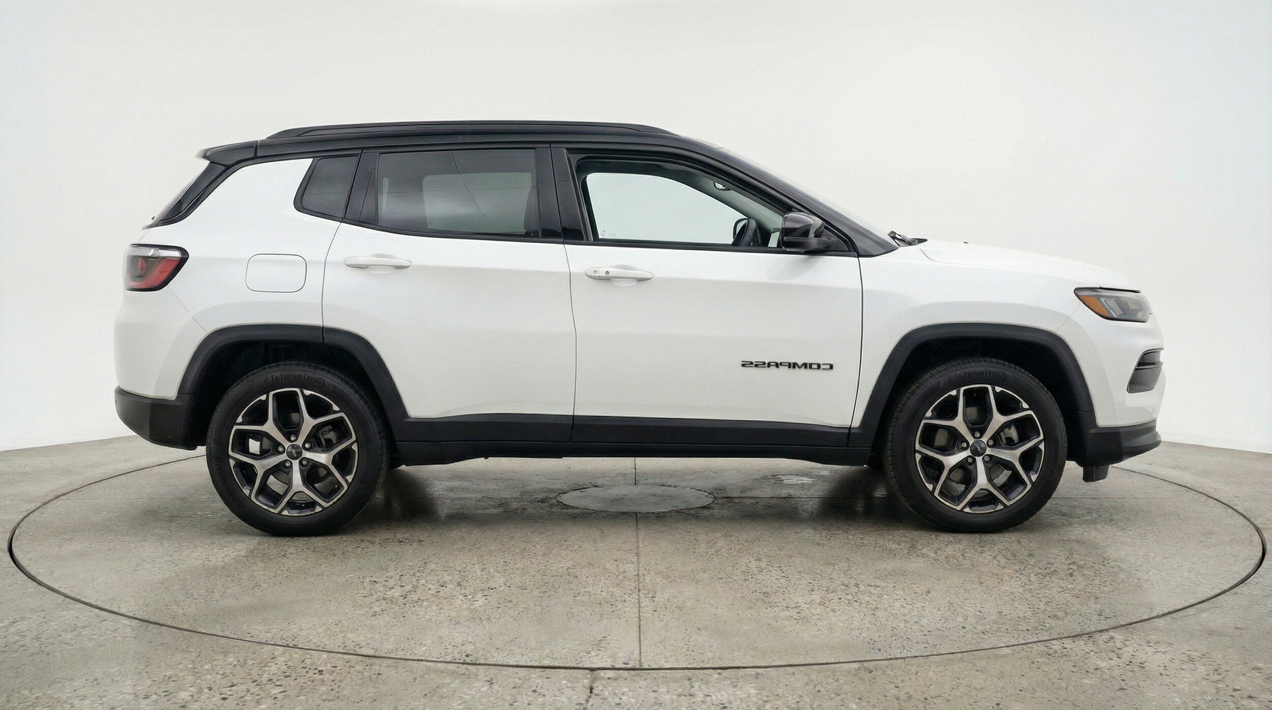 Thumbnail: 2025 Jeep Compass - 11