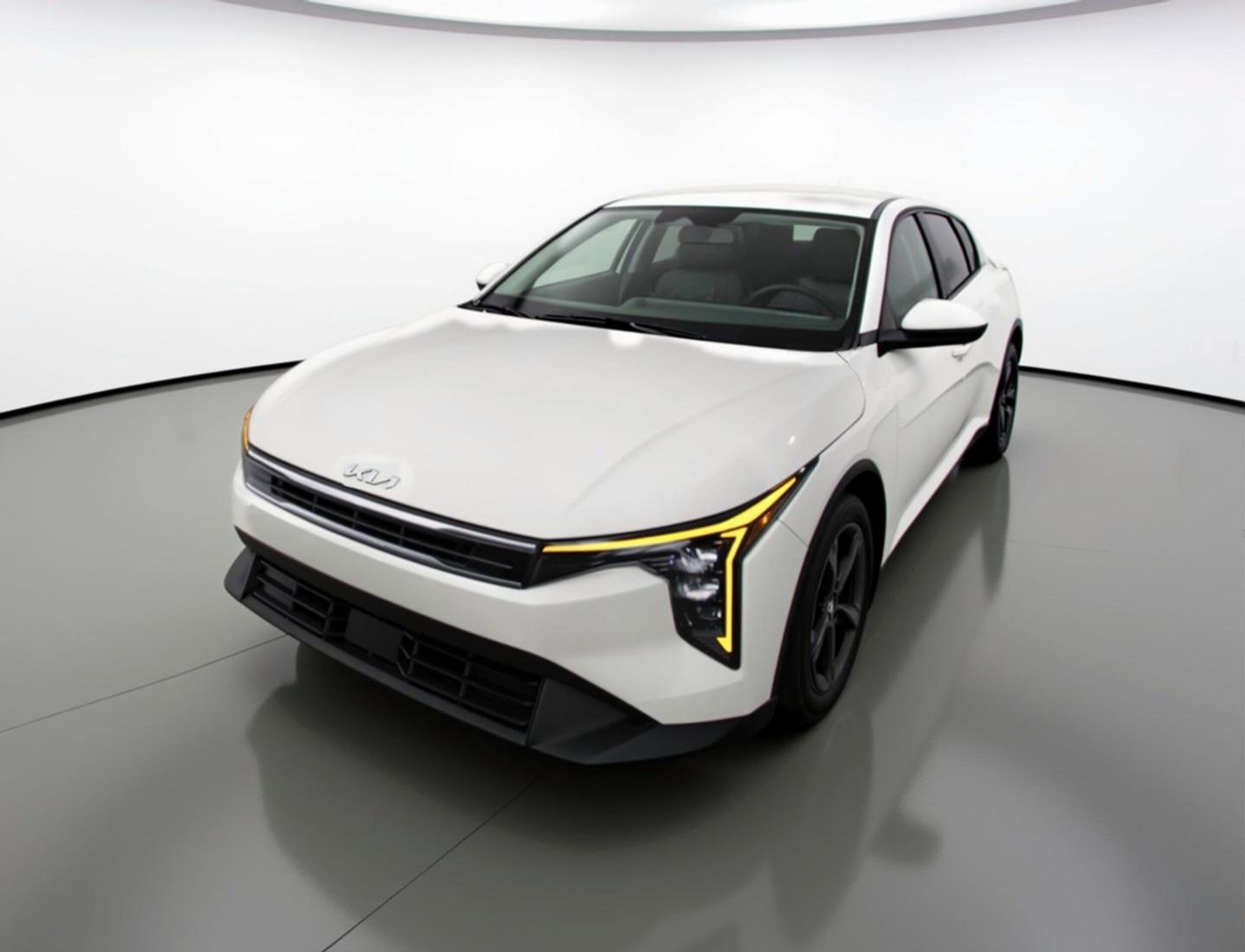 Thumbnail: 2025 Kia K4 - 3