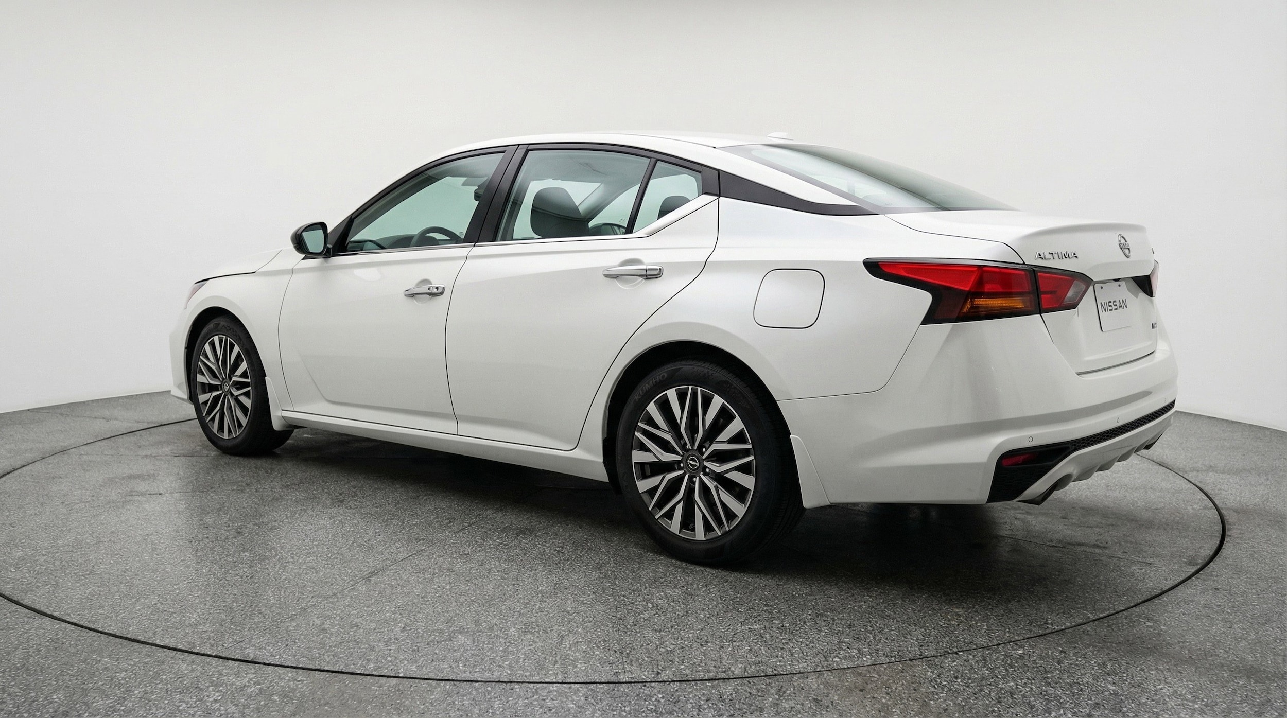 Thumbnail: 2025 Nissan Altima - 6