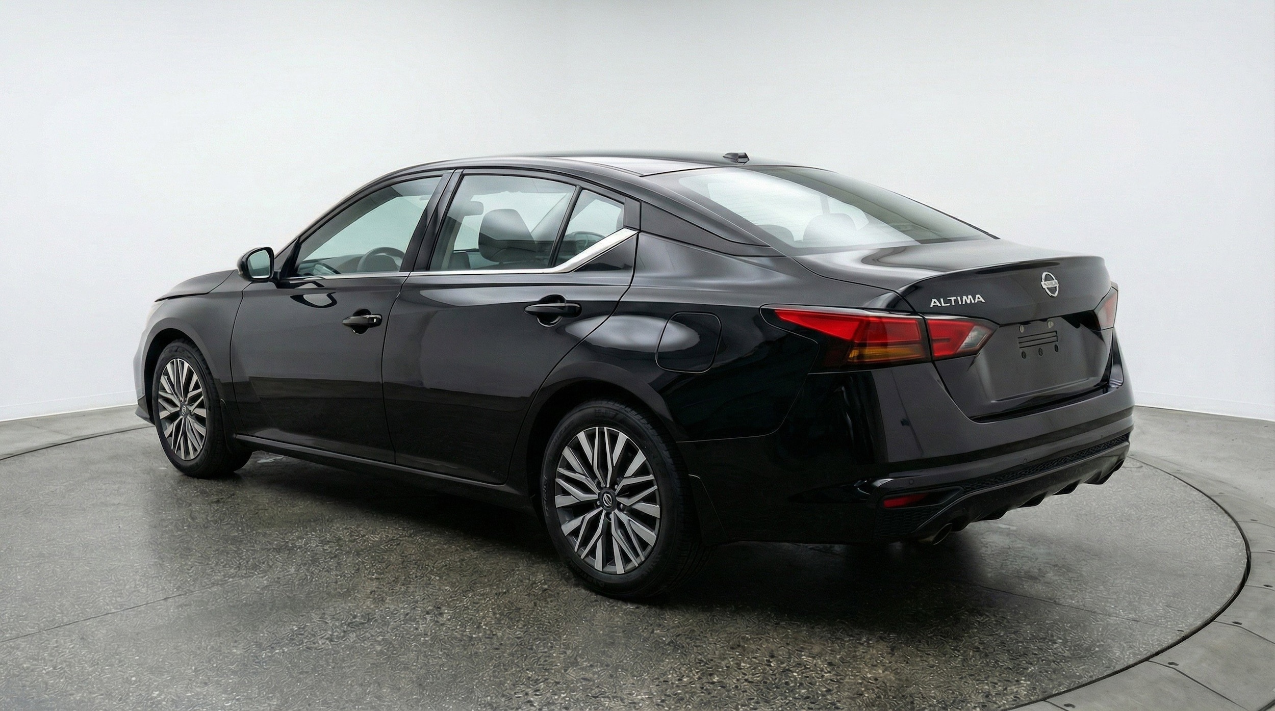 Thumbnail: 2025 Nissan Altima - 6