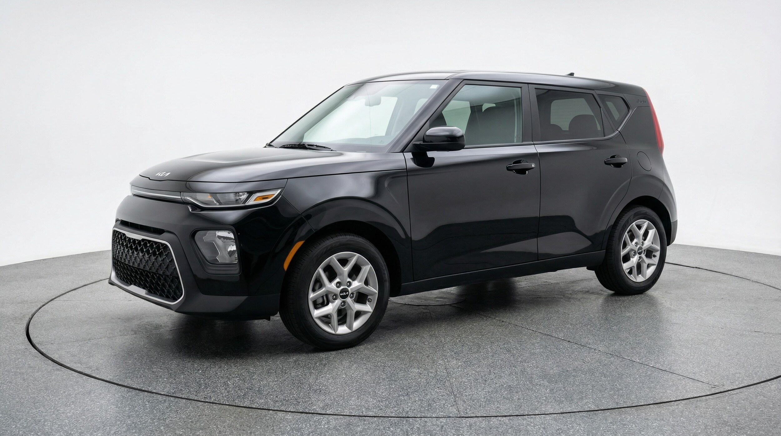 Thumbnail: 2025 Kia Soul - 3