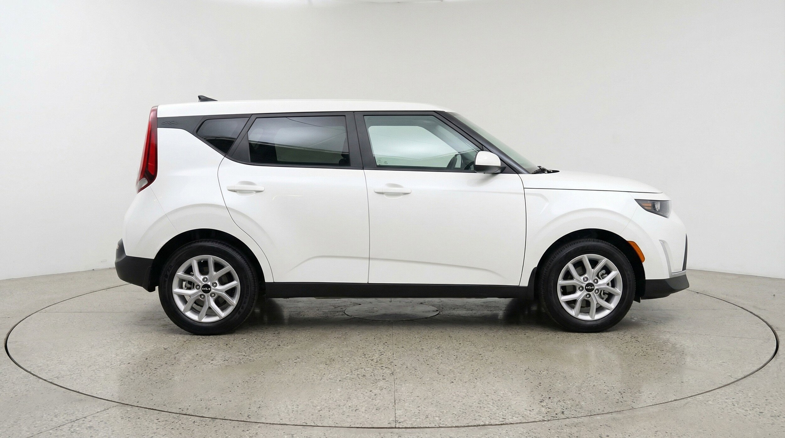 Thumbnail: 2025 Kia Soul - 11
