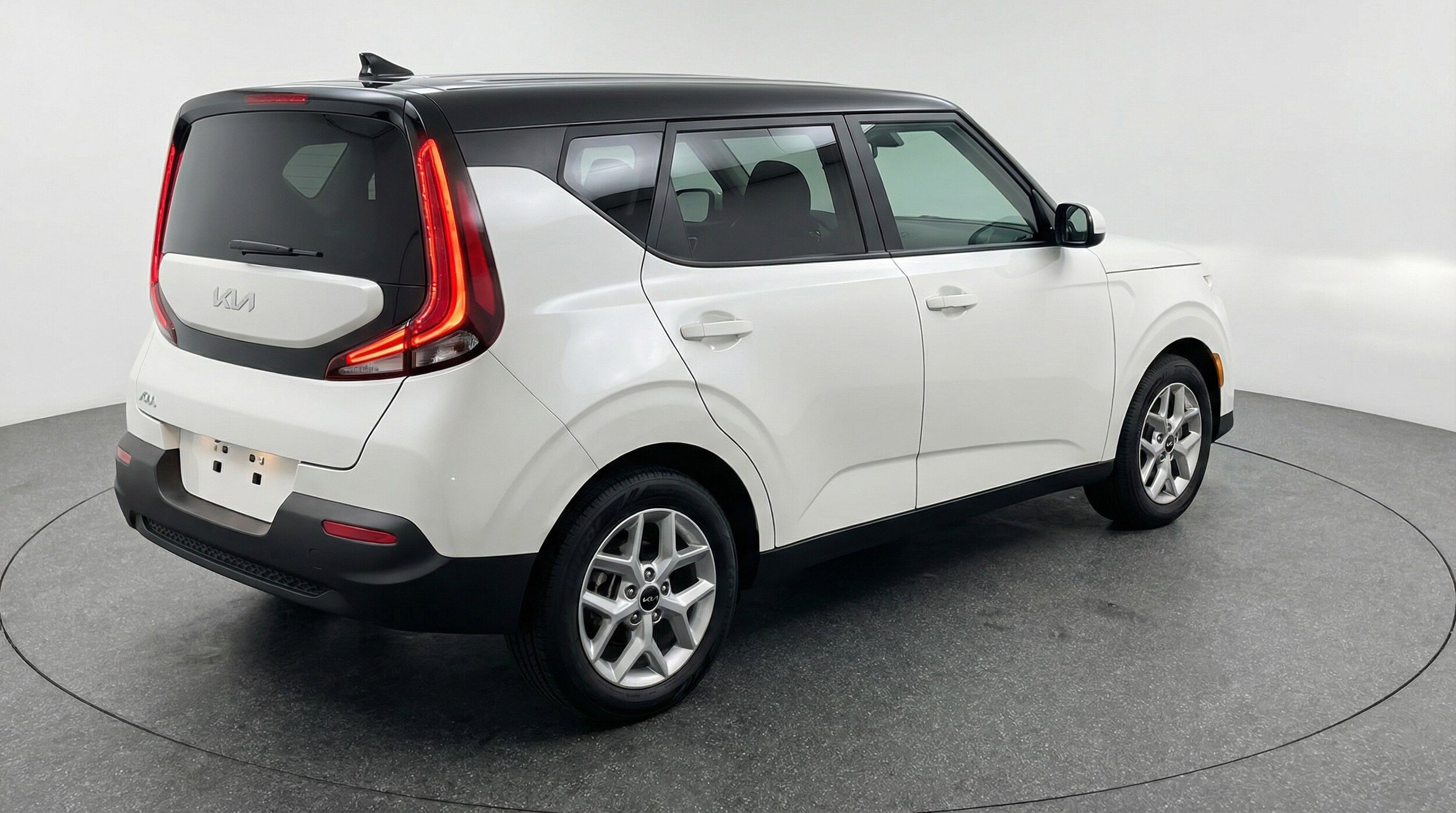 Thumbnail: 2025 Kia Soul - 9