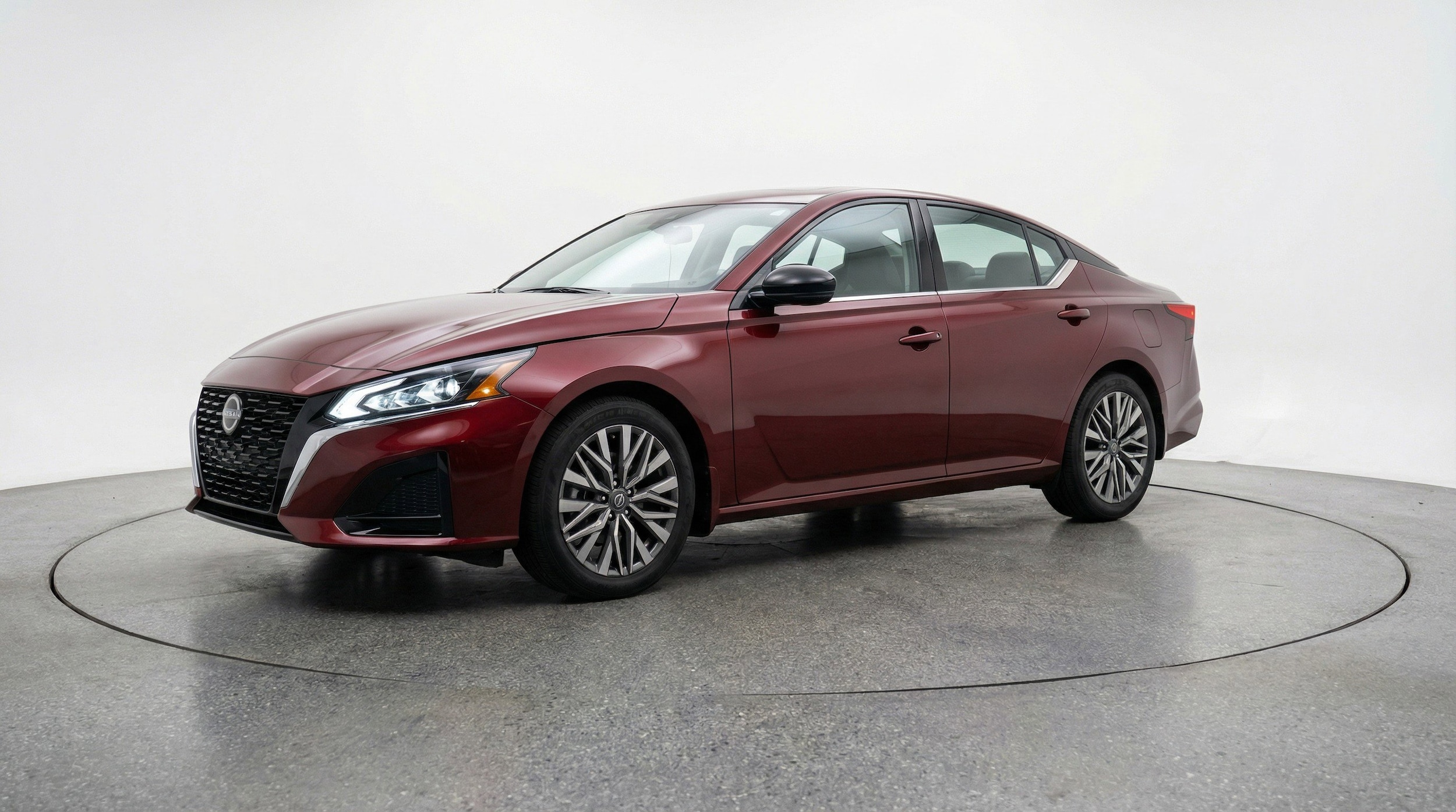 Thumbnail: 2025 Nissan Altima - 3