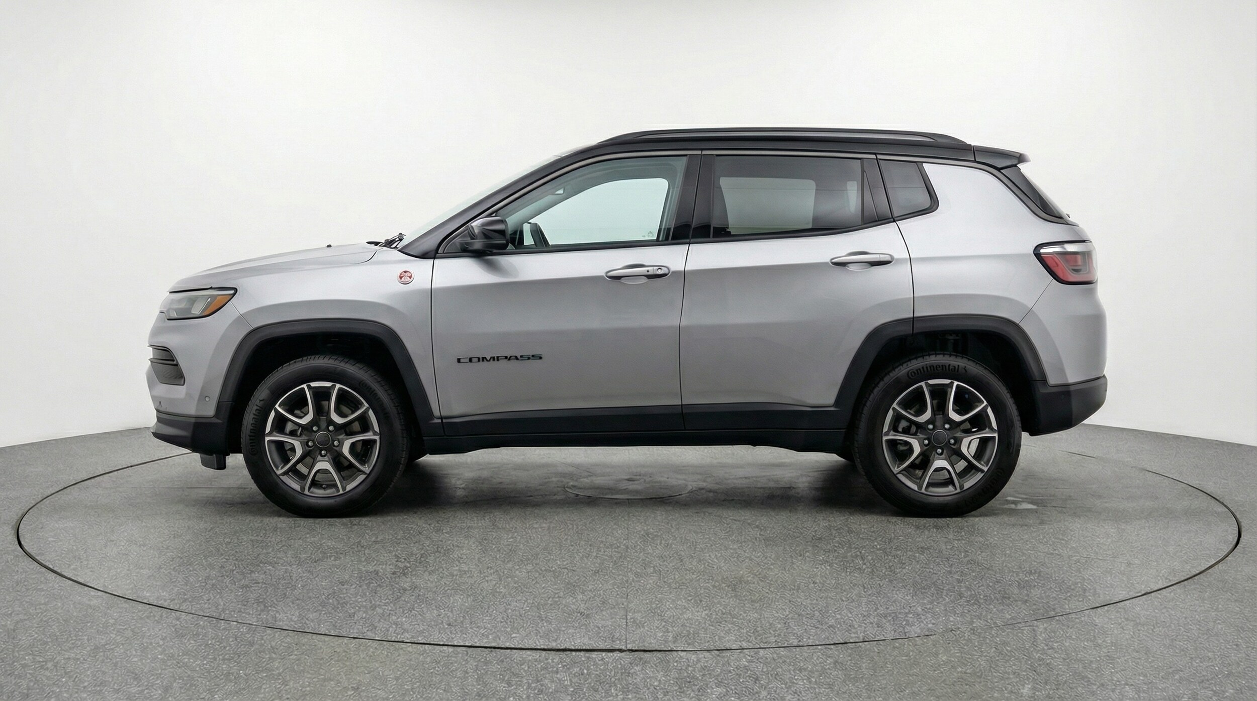 Thumbnail: 2025 Jeep Compass - 4