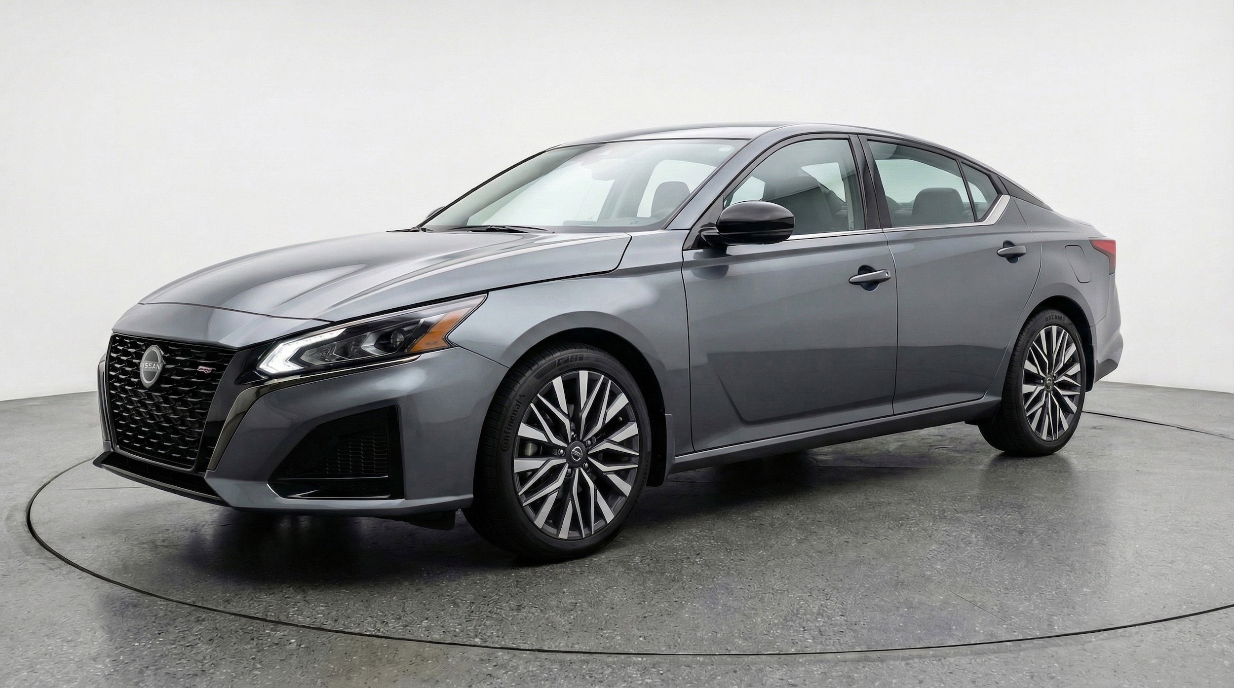 Thumbnail: 2025 Nissan Altima - 3