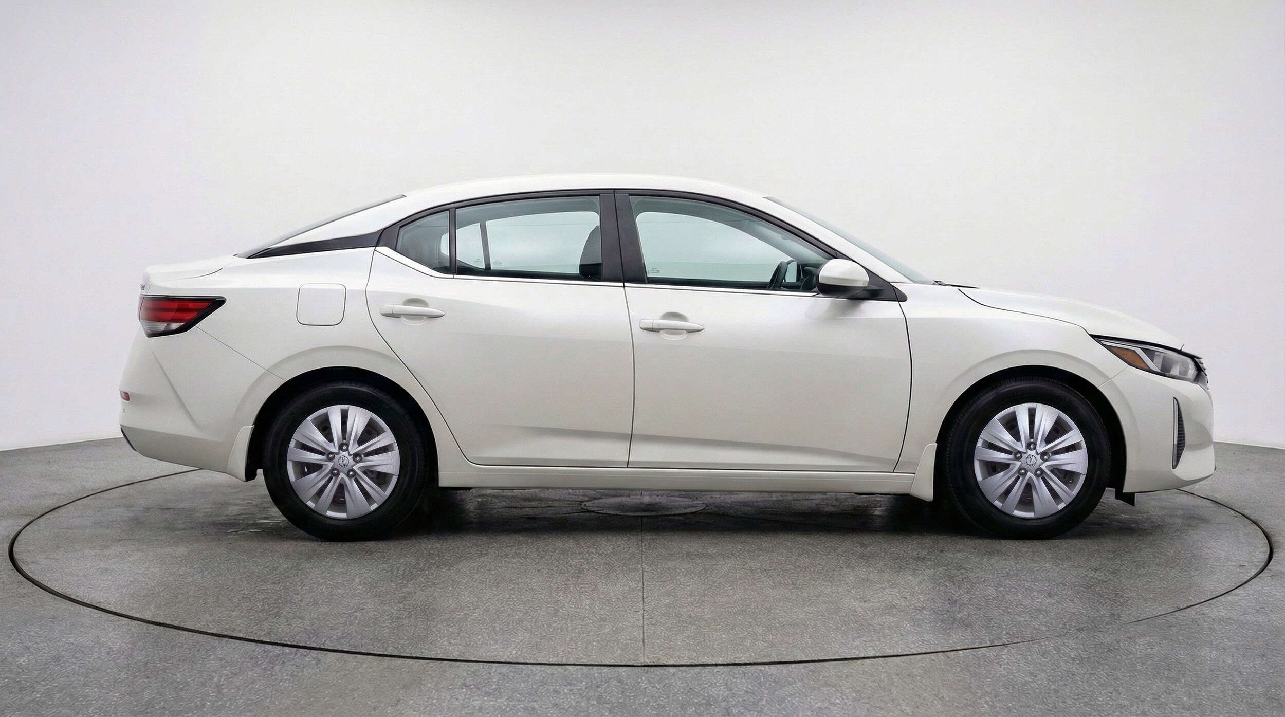 Thumbnail: 2025 Nissan Sentra - 11