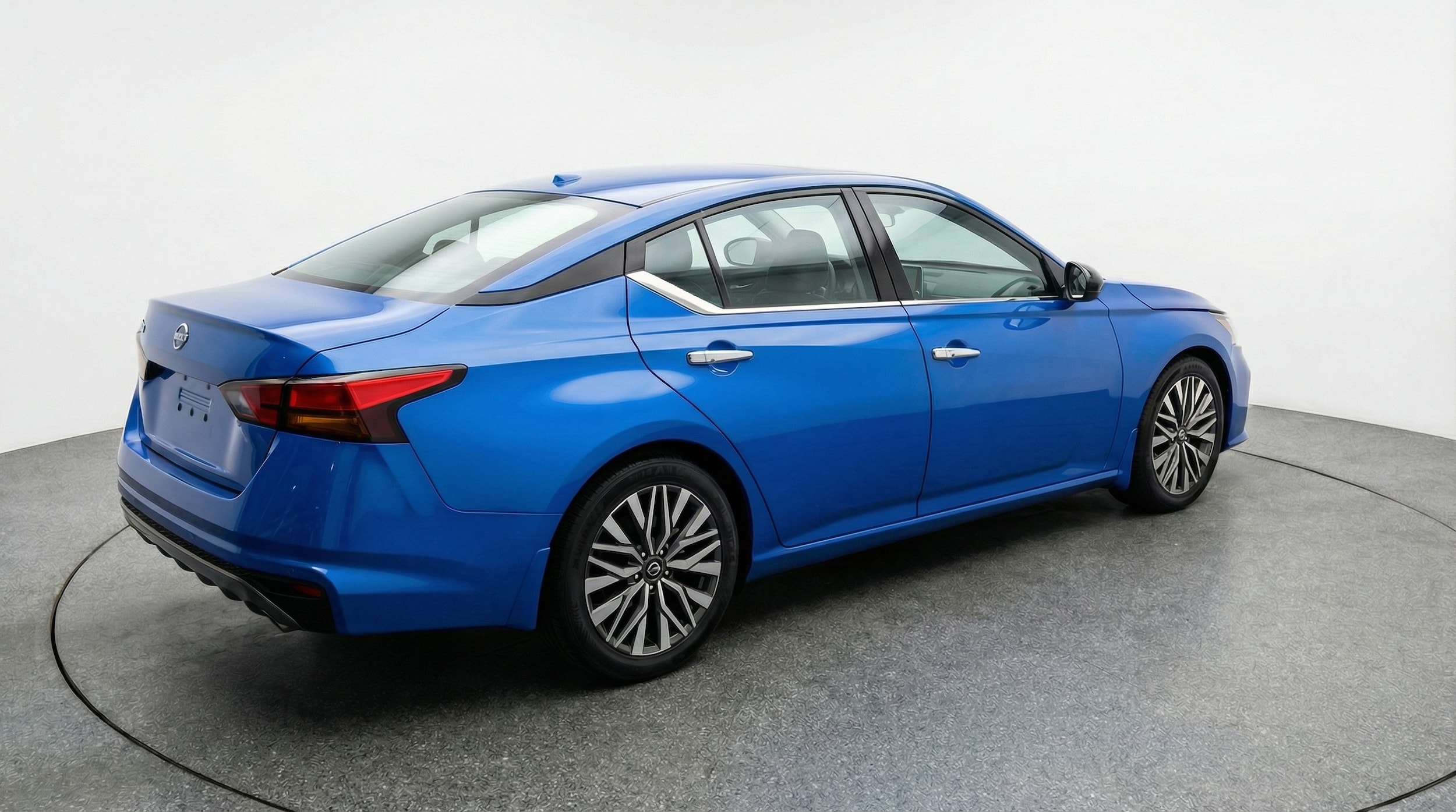 Thumbnail: 2025 Nissan Altima - 7