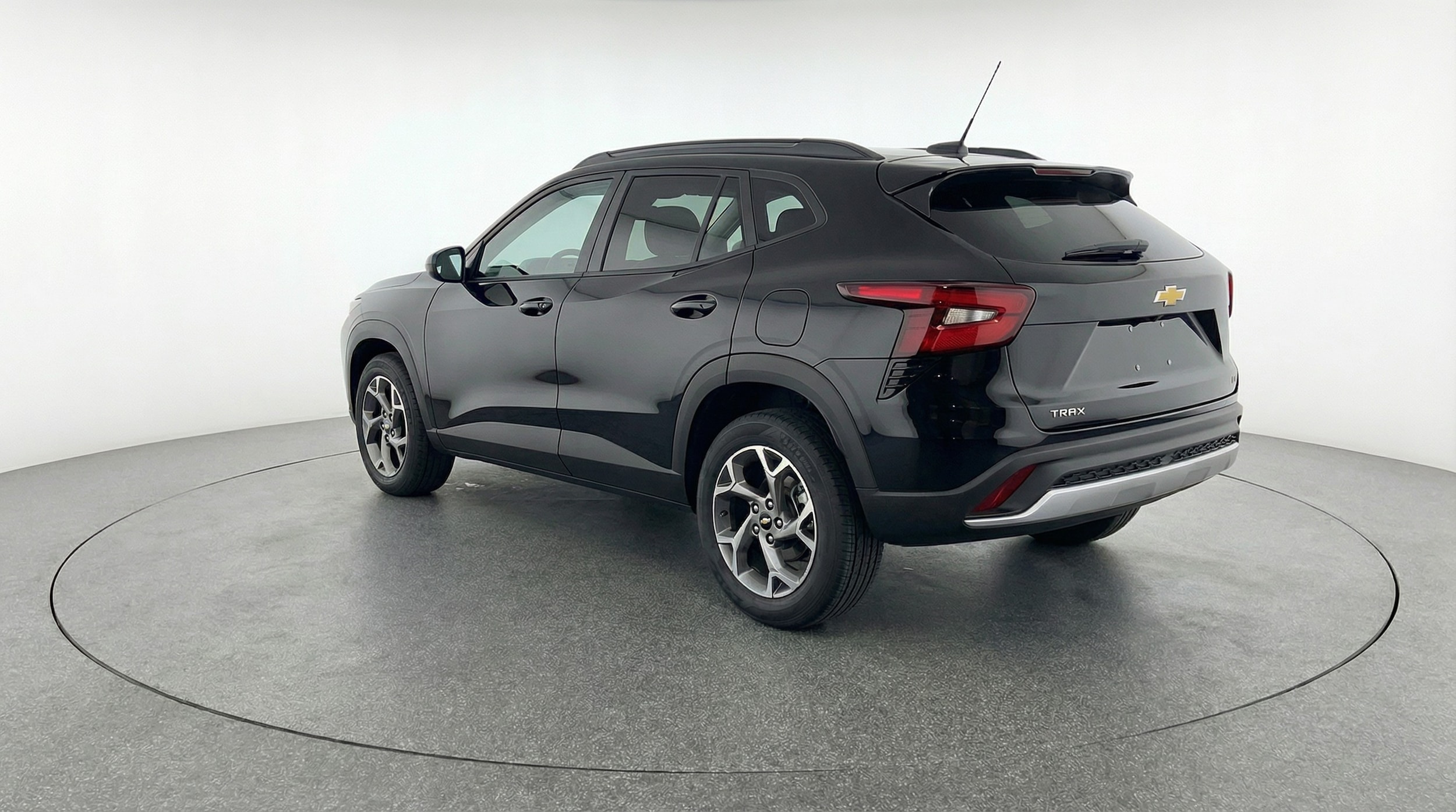 Thumbnail: 2025 Chevrolet Trax - 5