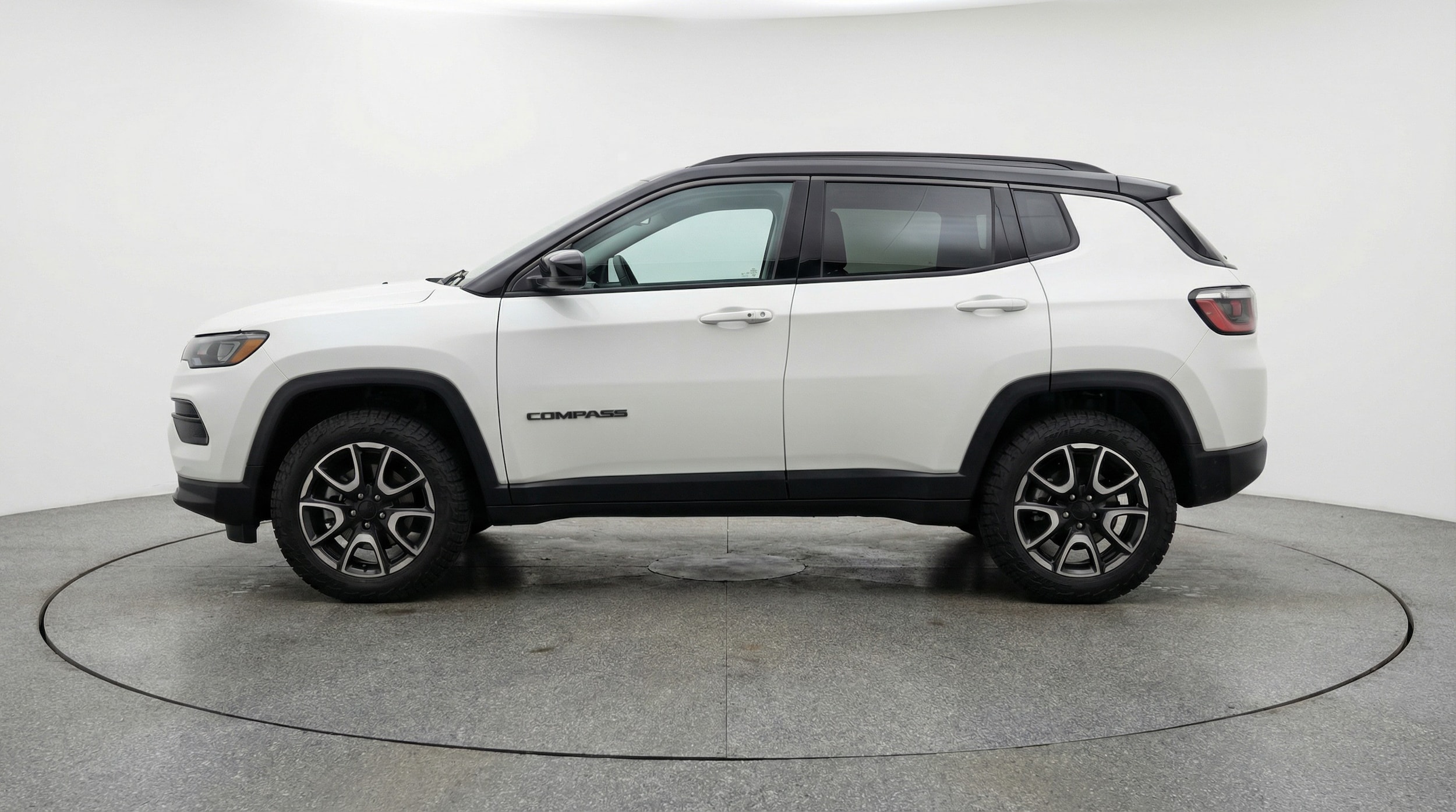 Thumbnail: 2025 Jeep Compass - 4
