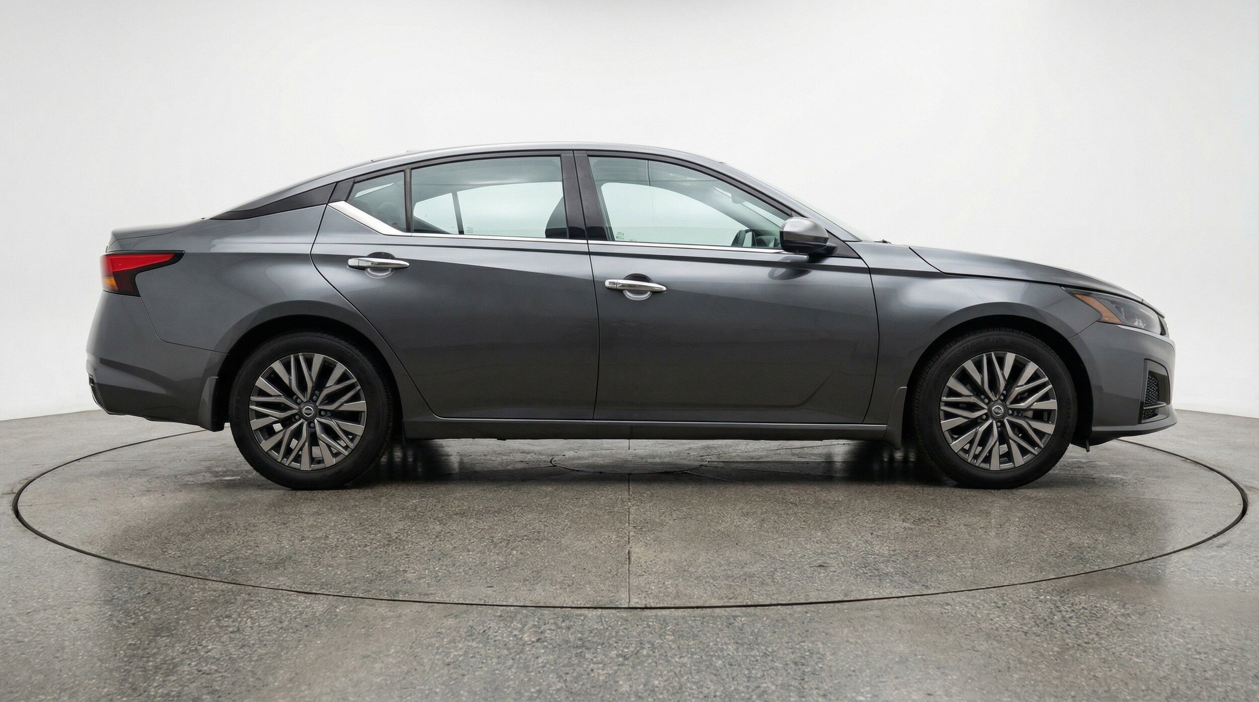 Thumbnail: 2025 Nissan Altima - 11