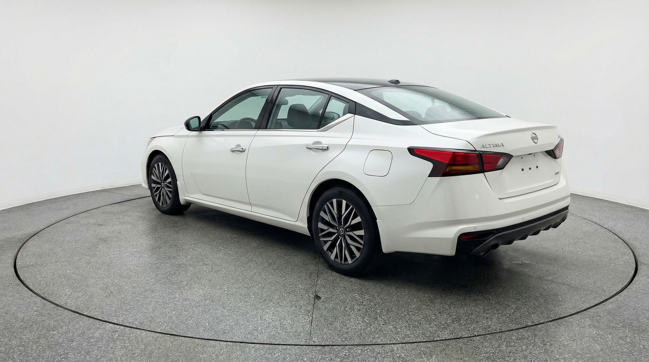 Thumbnail: 2025 Nissan Altima - 6