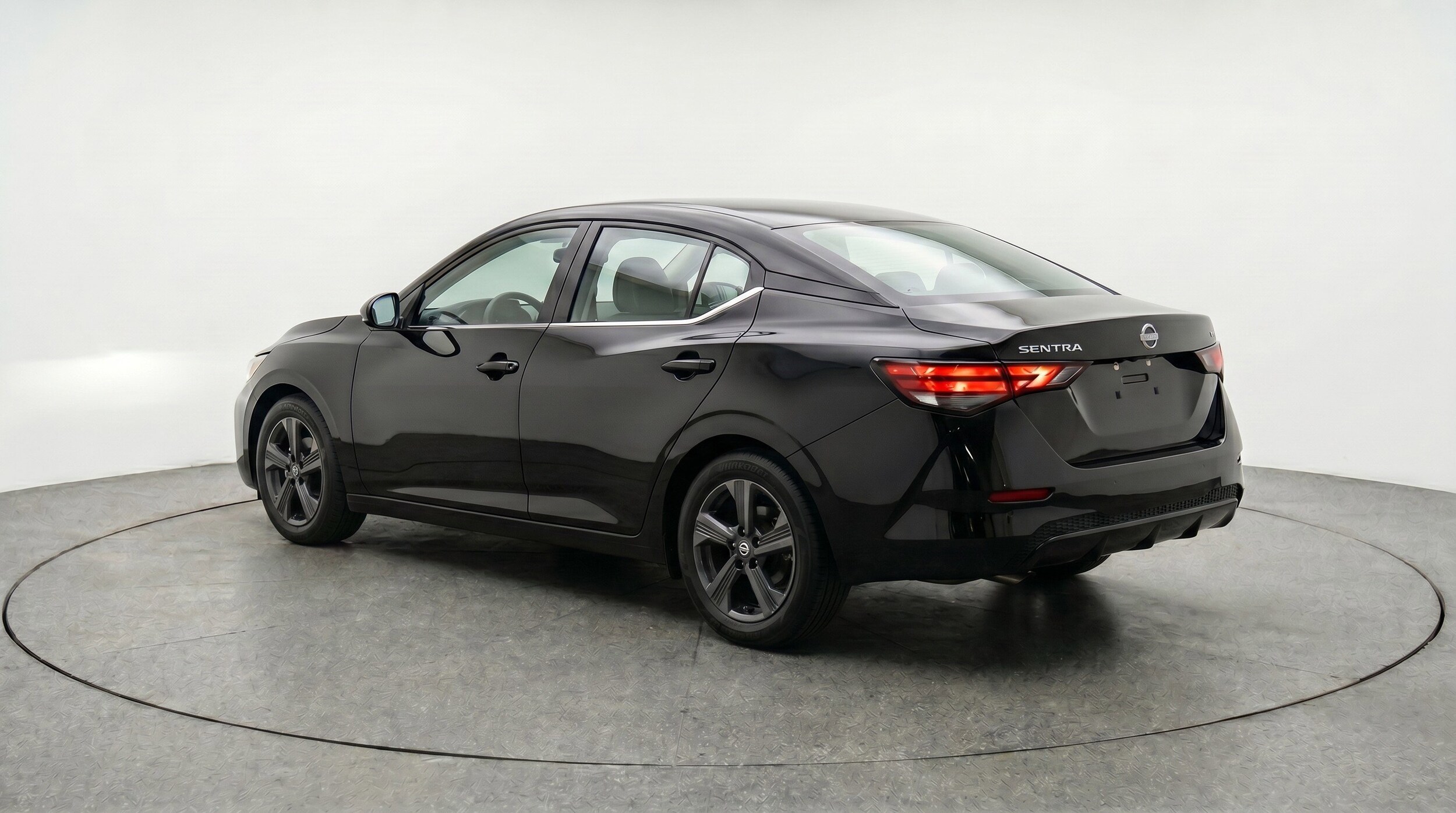 Thumbnail: 2025 Nissan Sentra - 6