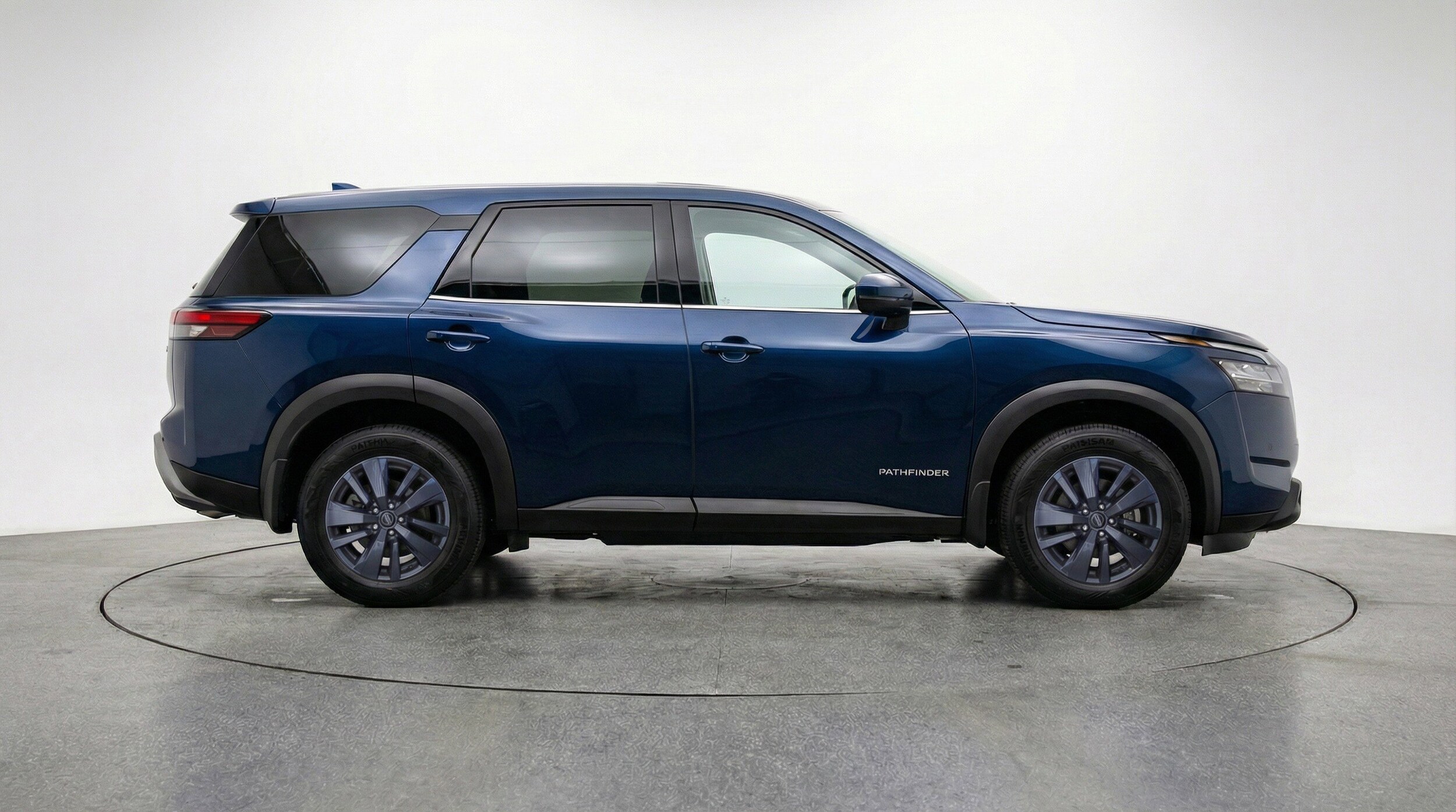 Thumbnail: 2025 Nissan Pathfinder - 11
