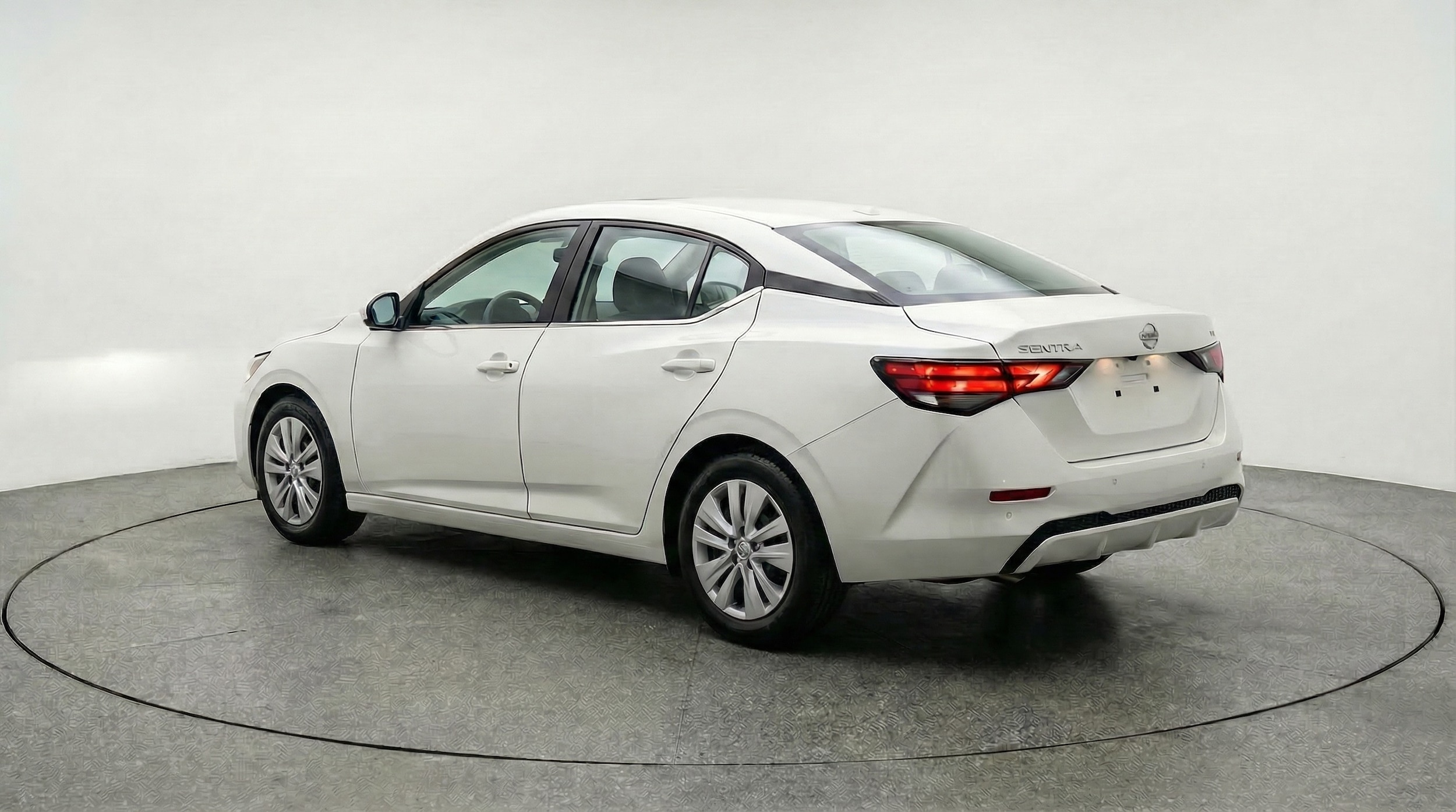 Thumbnail: 2025 Nissan Sentra - 5