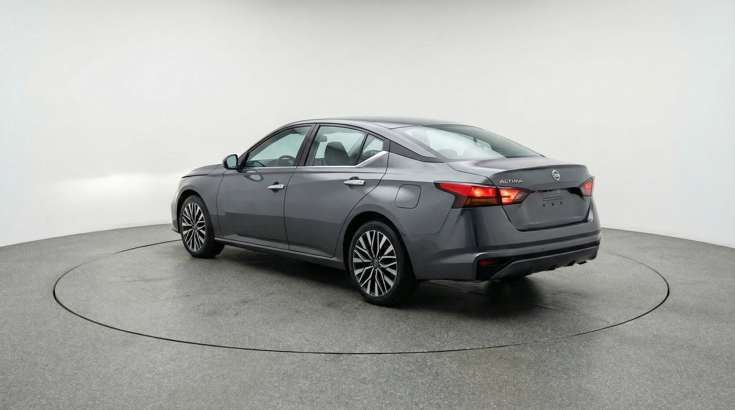 Thumbnail: 2025 Nissan Altima - 6