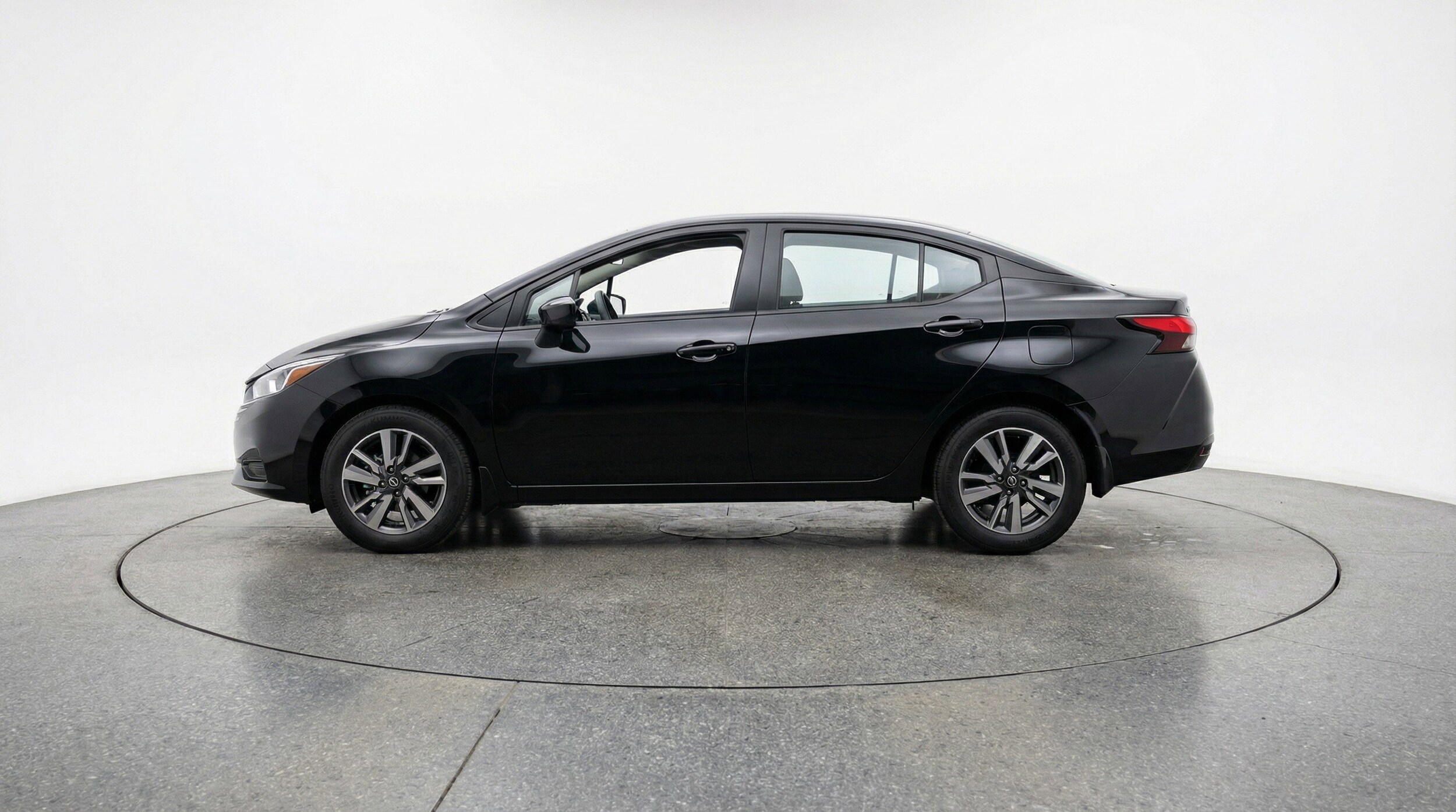 Thumbnail: 2025 Nissan Versa - 5