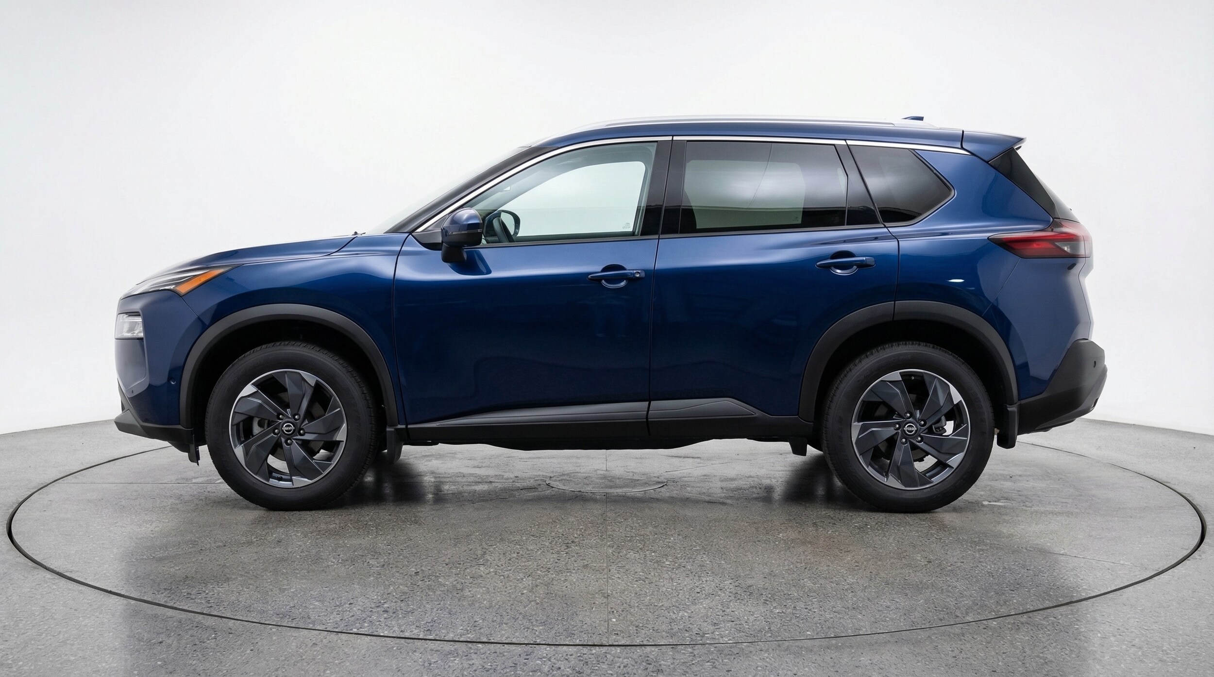 Thumbnail: 2025 Nissan Rogue - 4