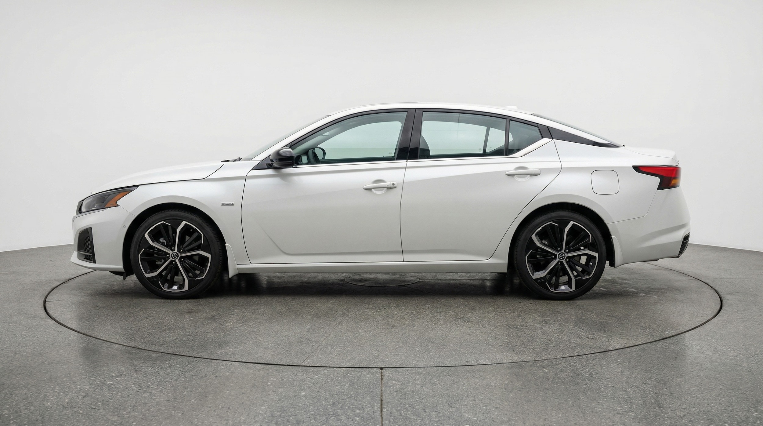 Thumbnail: 2025 Nissan Altima - 4