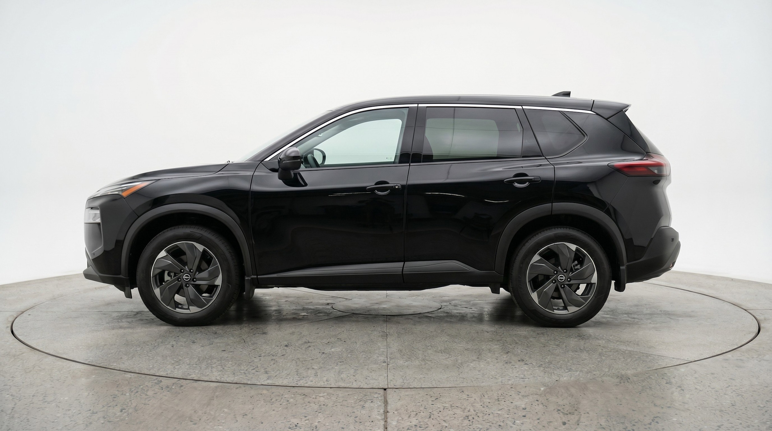Thumbnail: 2025 Nissan Rogue - 5