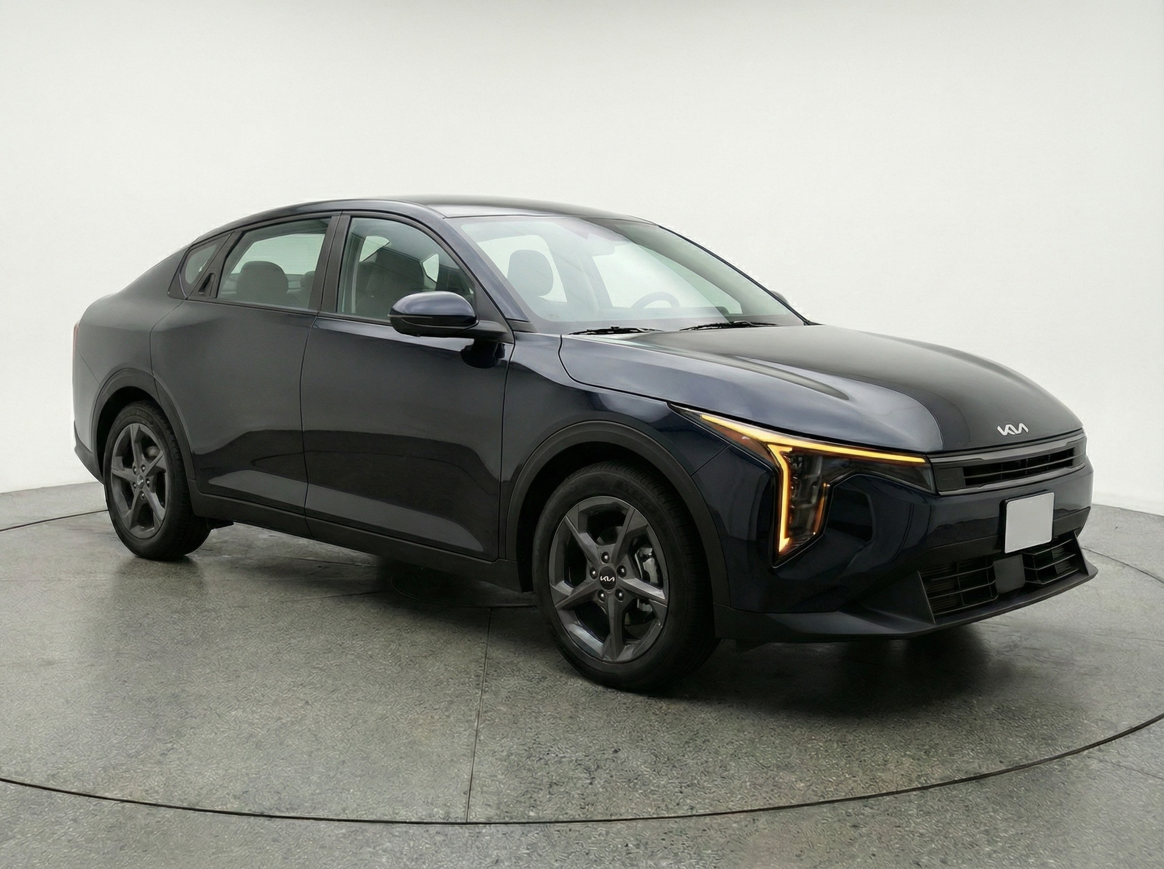 Thumbnail: 2025 Kia K4 - 1