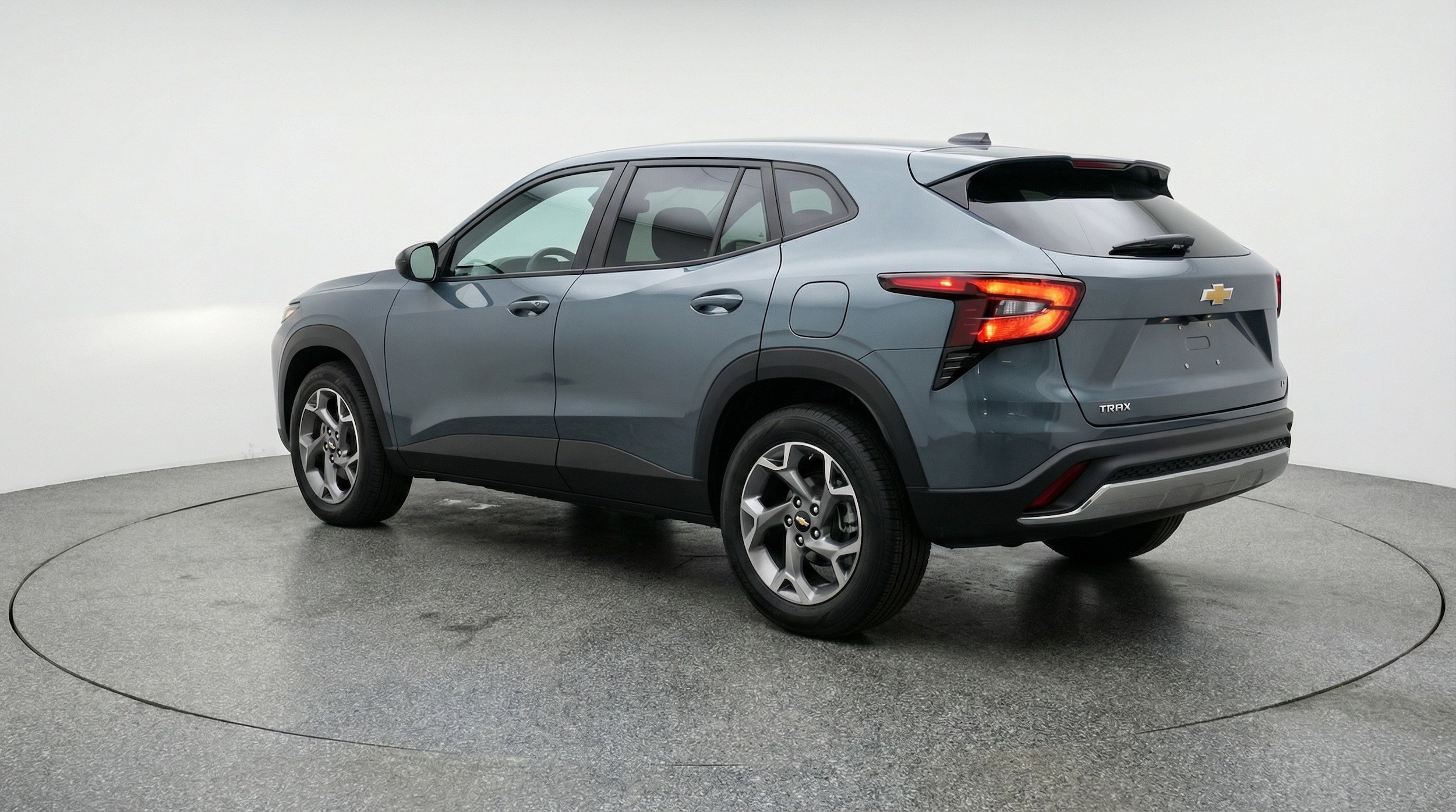 Thumbnail: 2025 Chevrolet Trax - 6