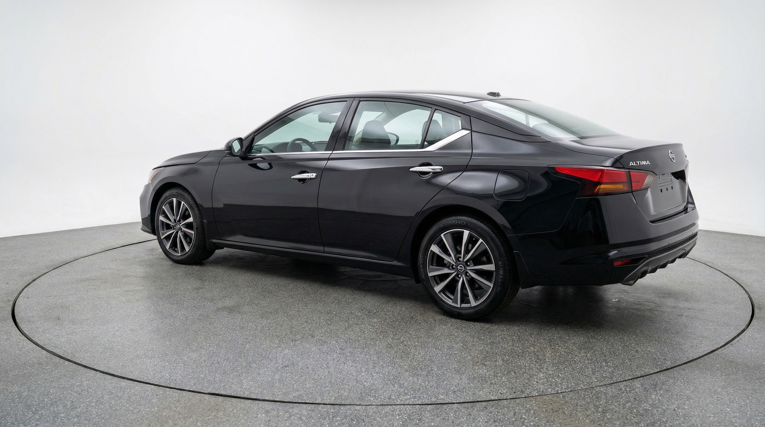 Thumbnail: 2025 Nissan Altima - 6