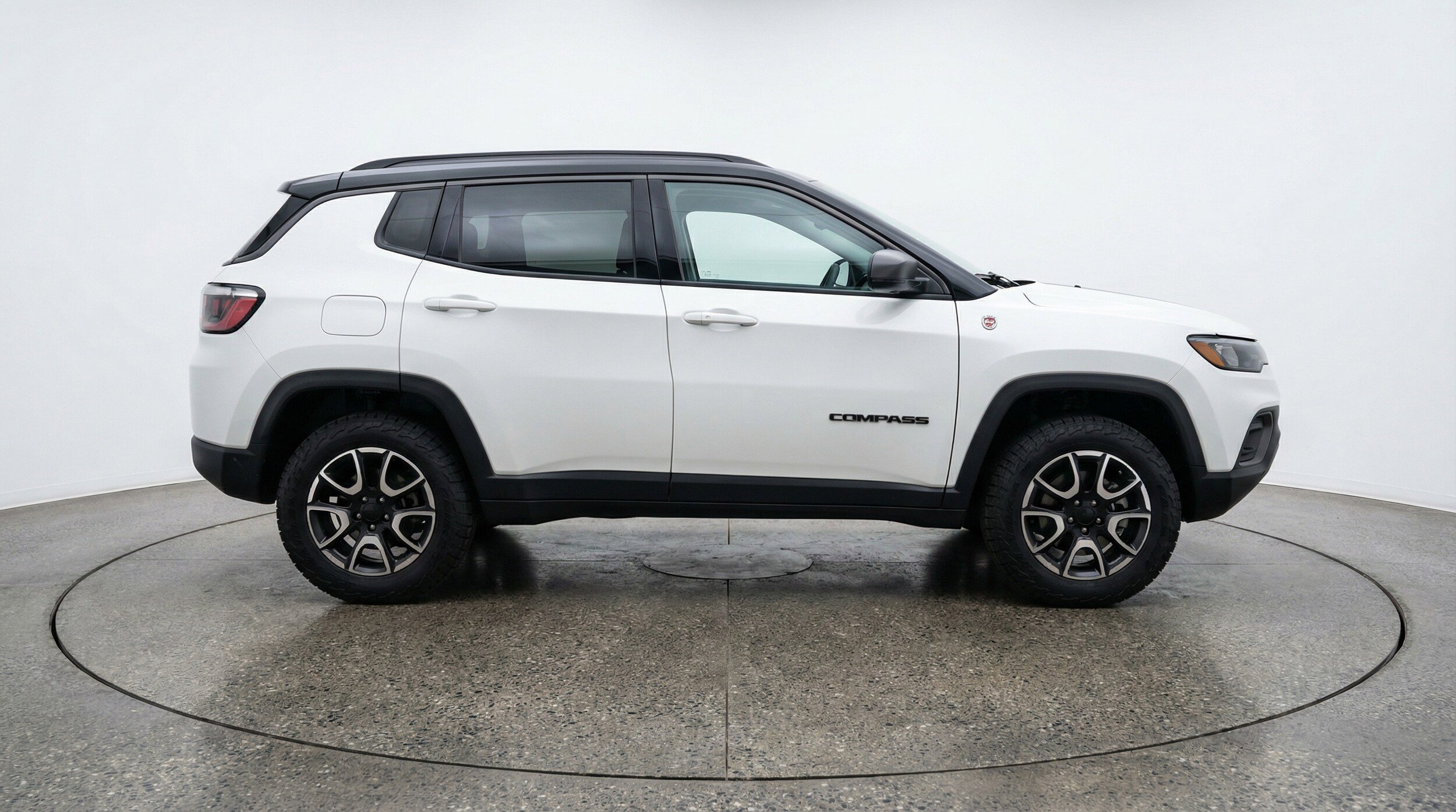 Thumbnail: 2025 Jeep Compass - 11