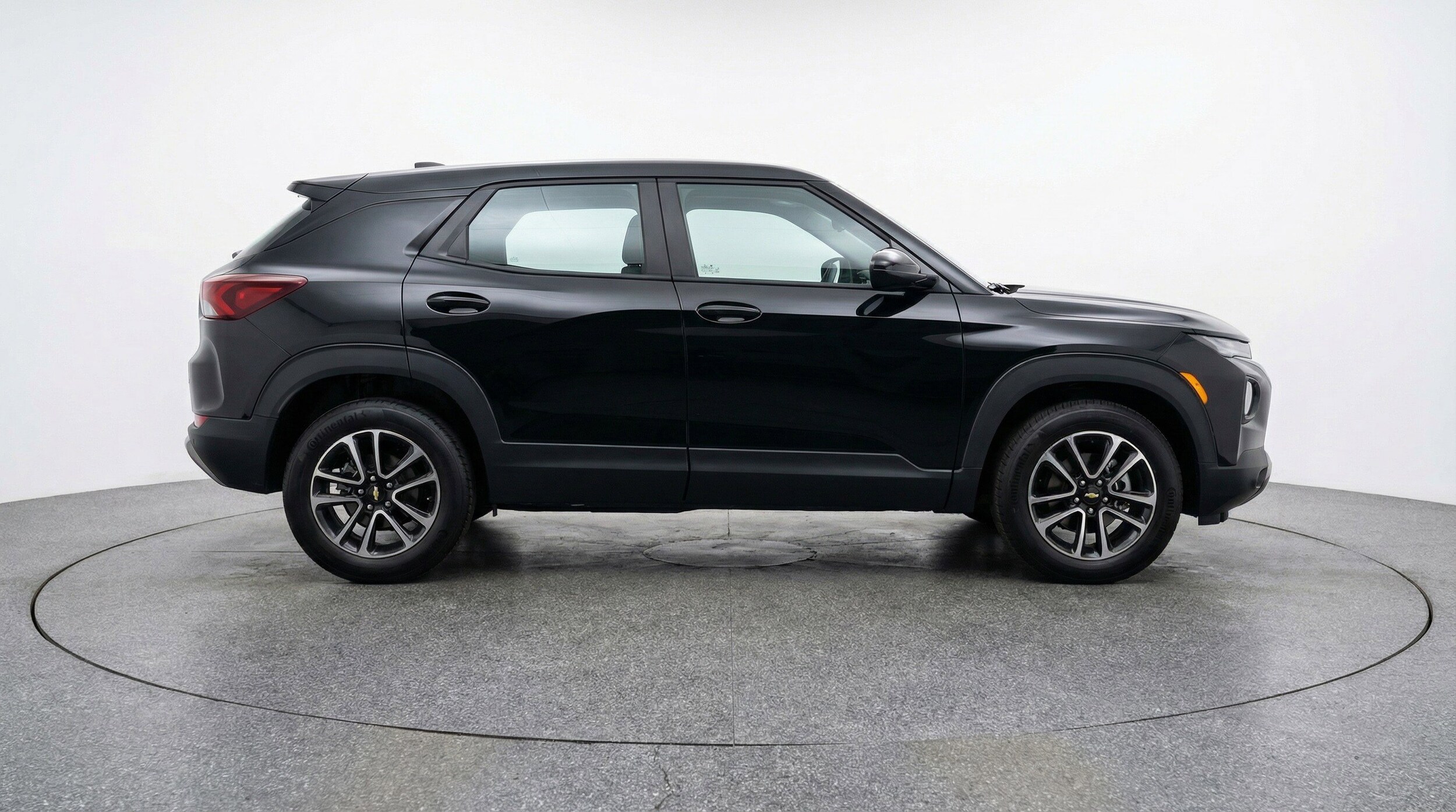 Thumbnail: 2025 Chevrolet TrailBlazer - 11