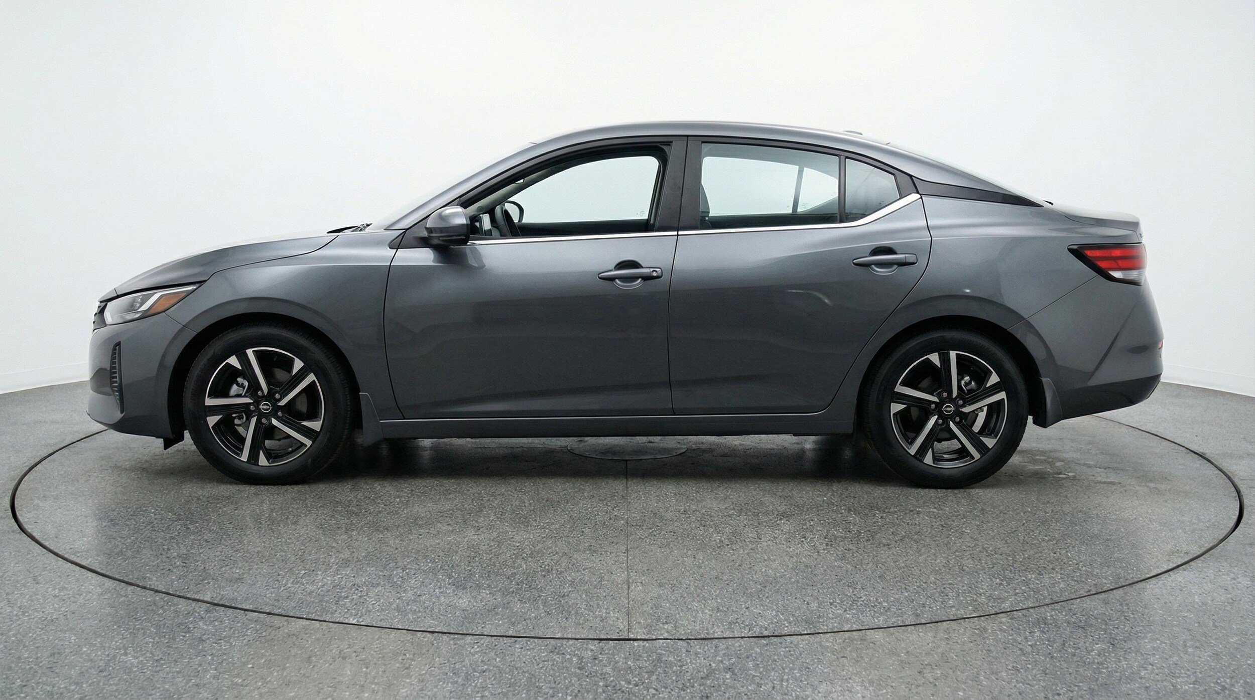 Thumbnail: 2025 Nissan Sentra - 5