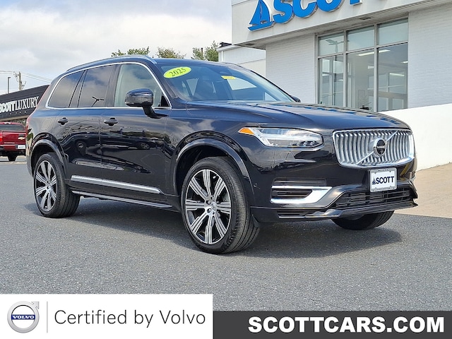 2025 Volvo XC90 plug-in hybrid T8 Ultra 7-Seater SUV
