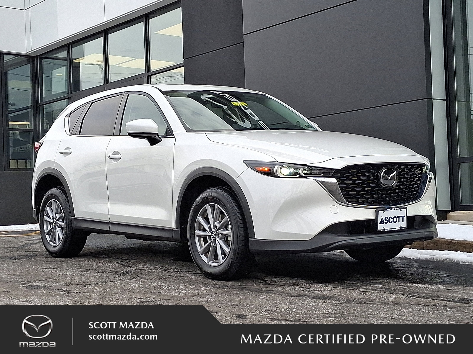 2023 Mazda CX-5 S Preferred package