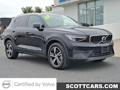 2023 Volvo XC40 B5 AWD Core SUV