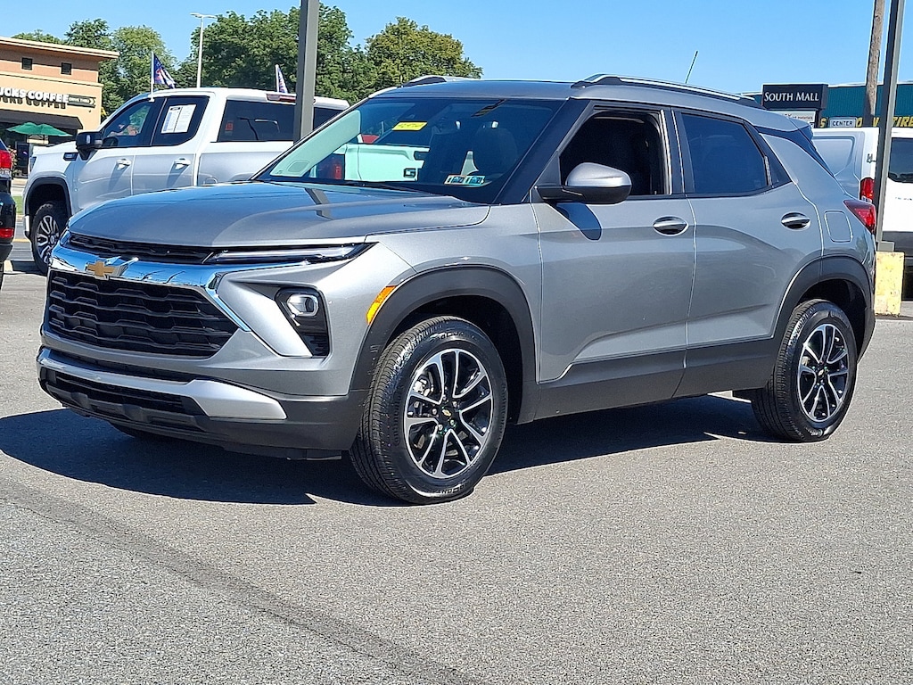Used 2024 Chevrolet Trailblazer LT SUV