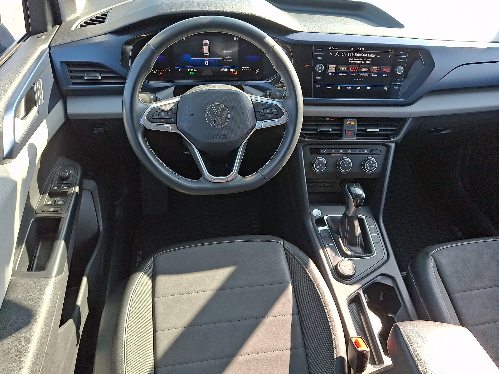 2022 Volkswagen Taos SE - Photo 11