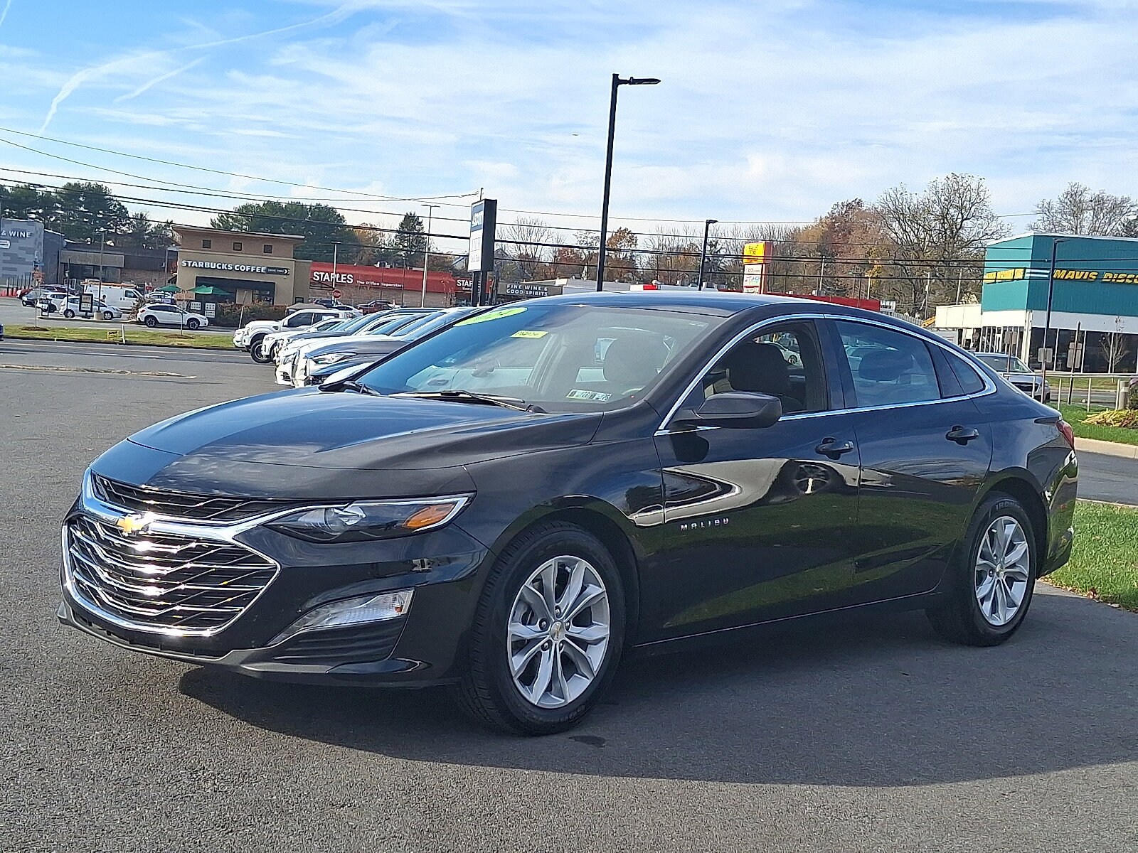 2024 Chevrolet Malibu 1LT photo 3