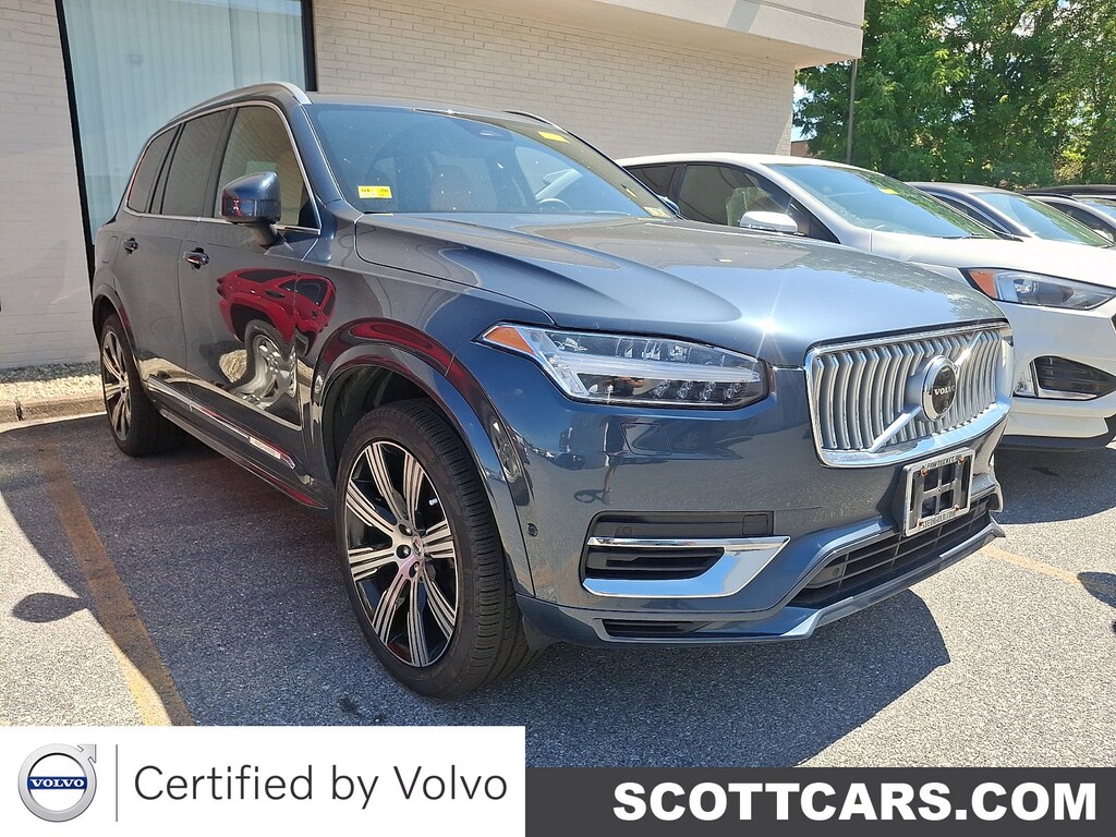 Certified 2024 Volvo XC90 plug-in hybrid T8 Ultimate Bright 7-Seater SUV