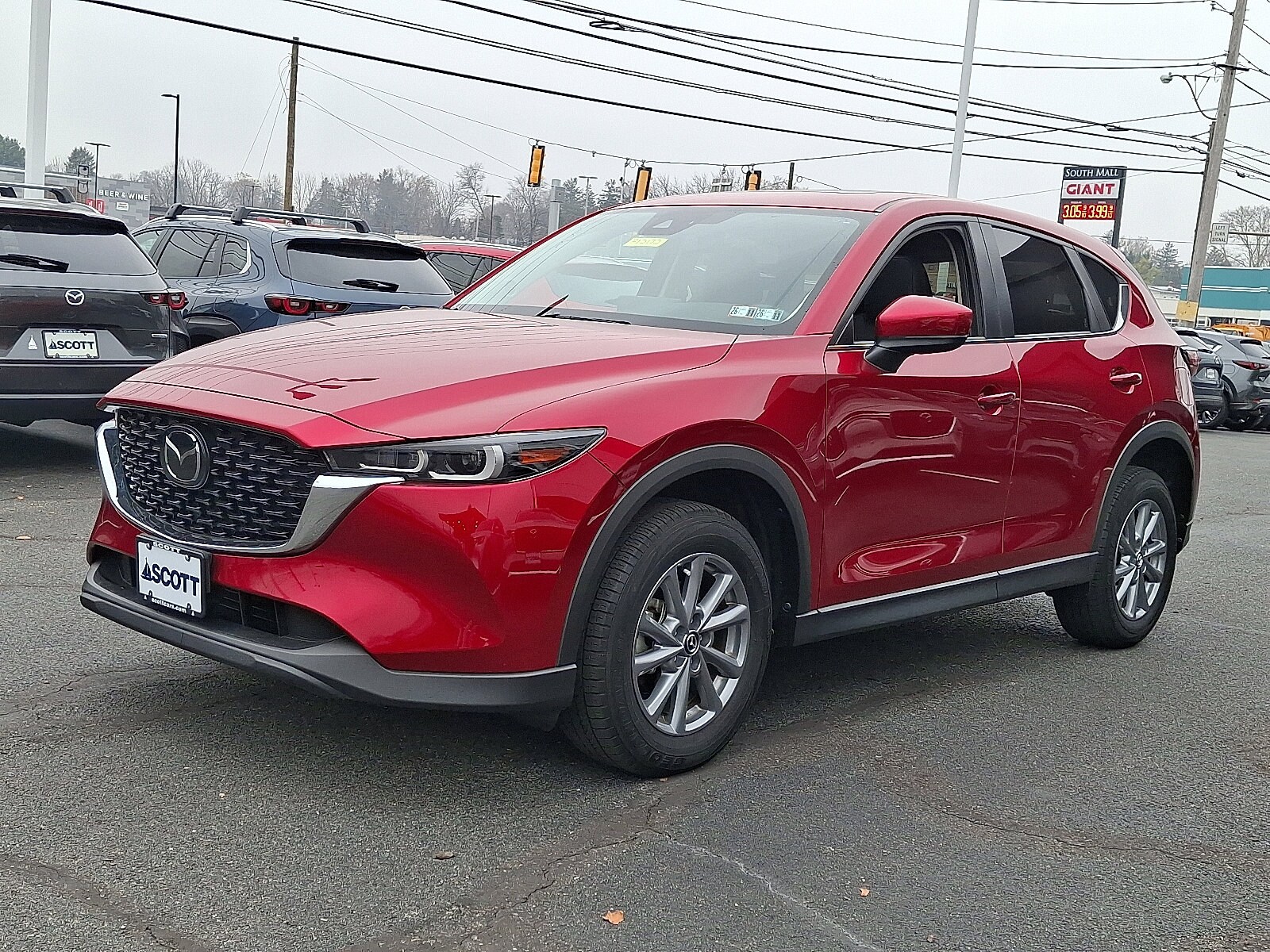 2023 Mazda CX-5 2.5 S Preferred photo 2