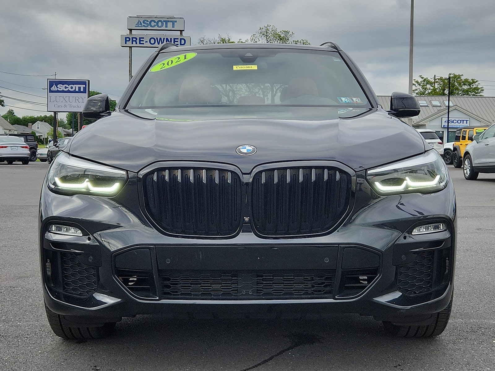 Used 2021 BMW X5 40i with VIN 5UXCR6C09M9E41002 for sale in Allentown, PA