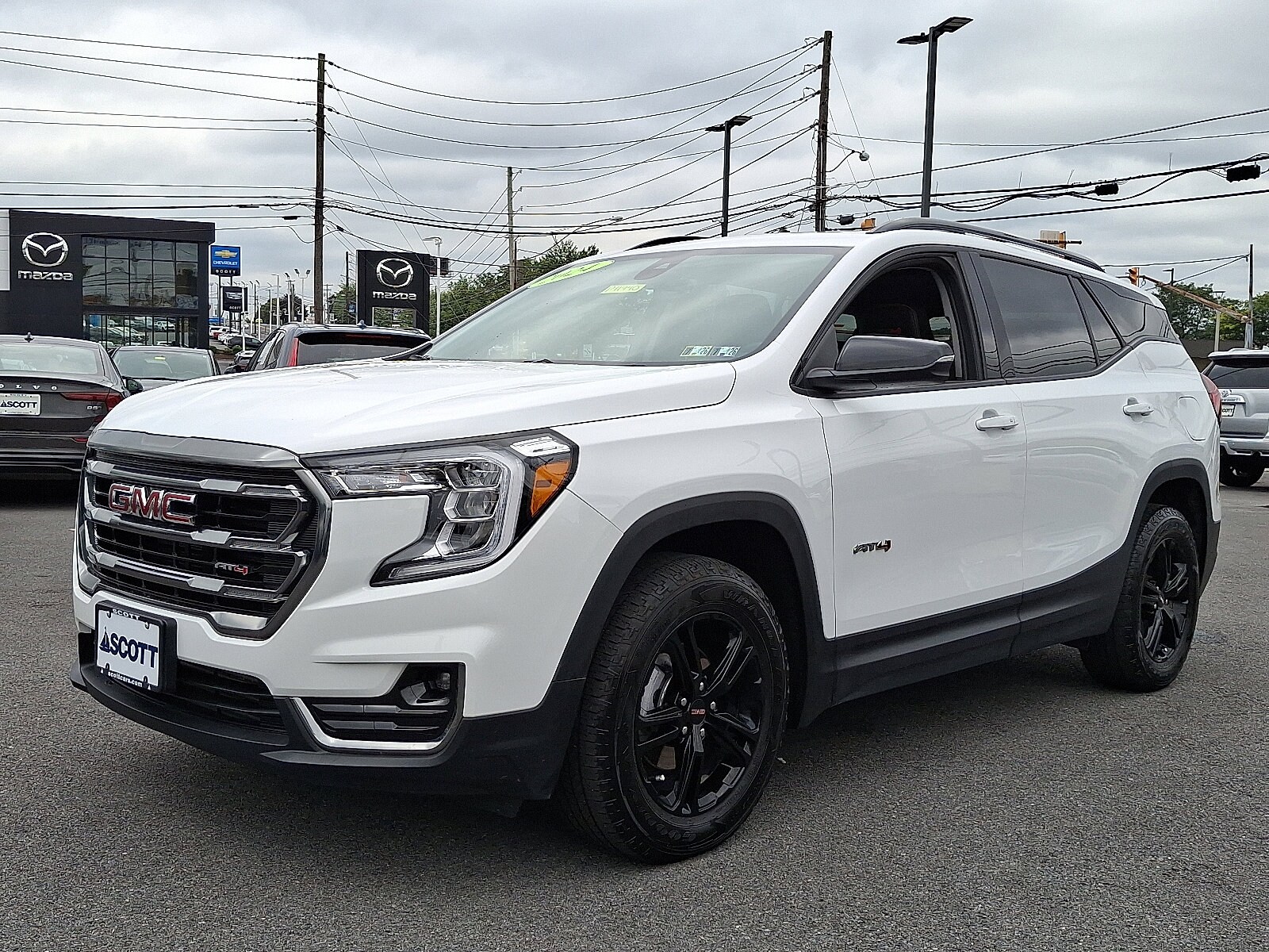 2024 Gmc Terrain AT4 photo 2