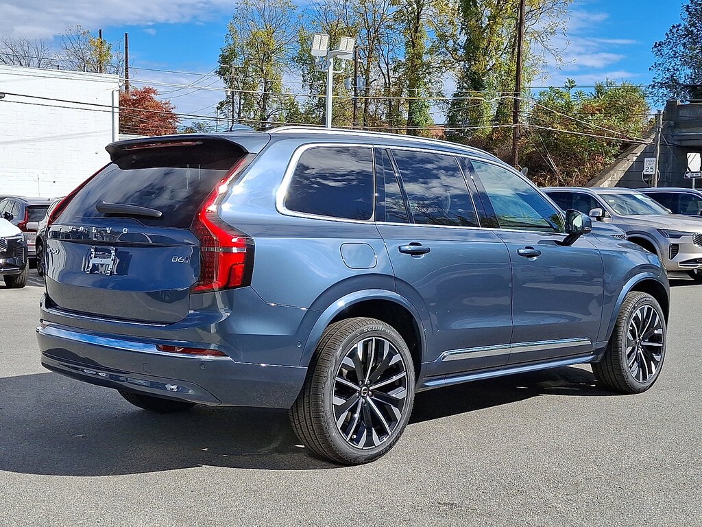 New 2026 Volvo XC90 B6 Plus 7-Seater SUV