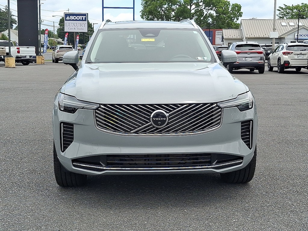 Certified 2026 Volvo XC90 B6 Plus 7-Seater SUV