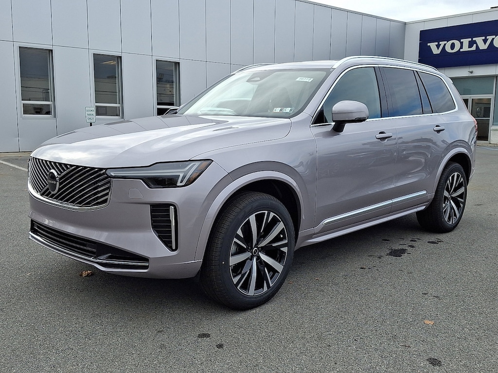 New 2026 Volvo XC90 B5 Core SUV