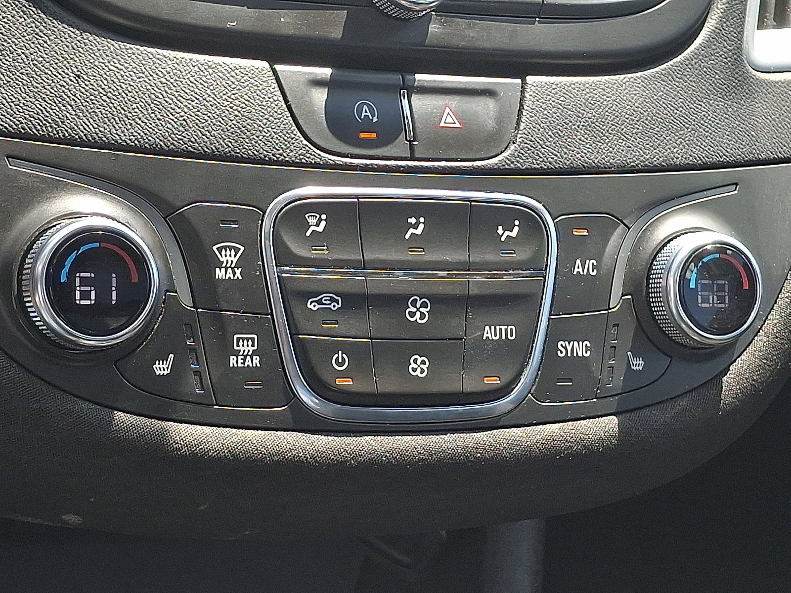 2022 Chevrolet Malibu 1LT - Photo 22