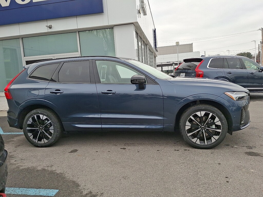 New 2026 Volvo XC60 B5 Ultra SUV