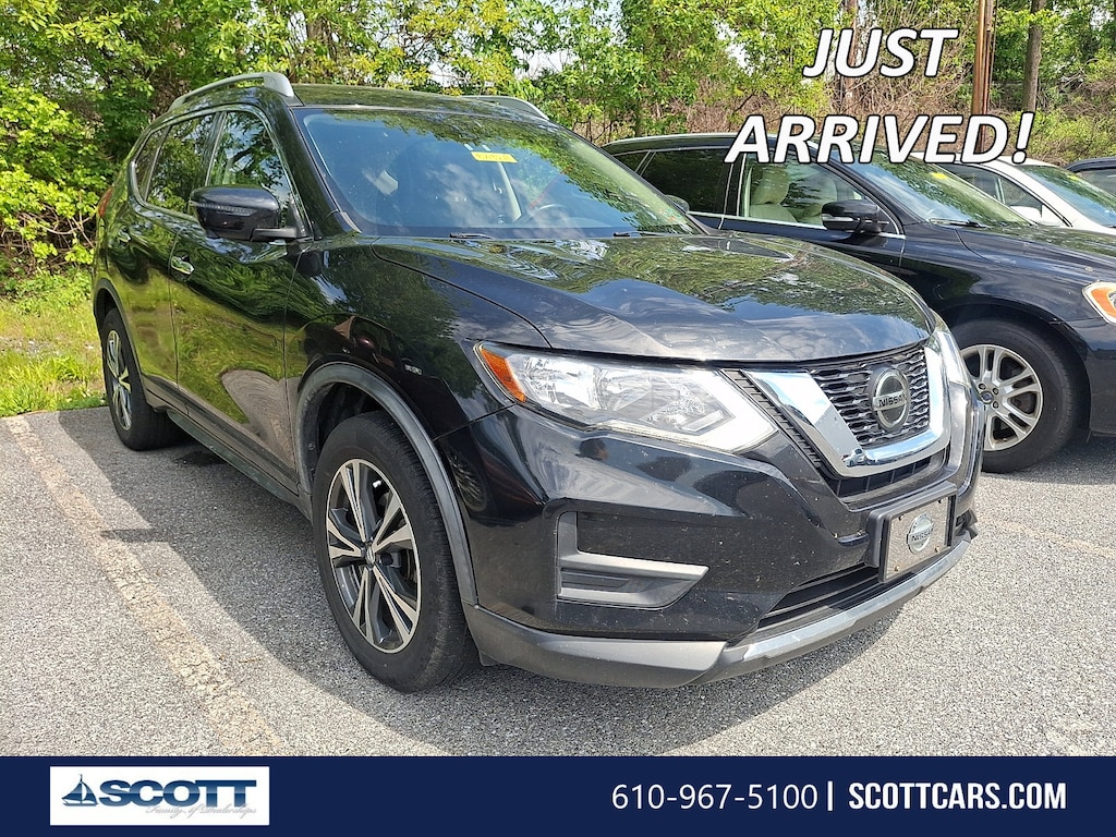 Used 2019 Nissan Rogue SV SUV