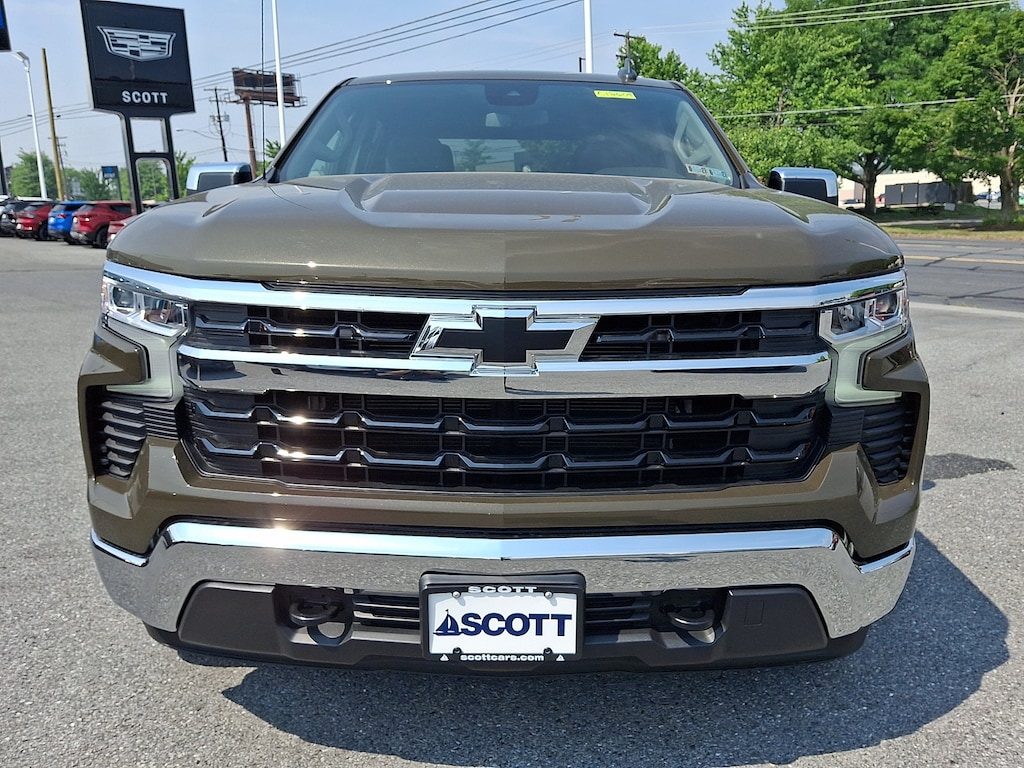 Used 2023 Chevrolet Silverado 1500 LT w/1LT Truck Crew Cab