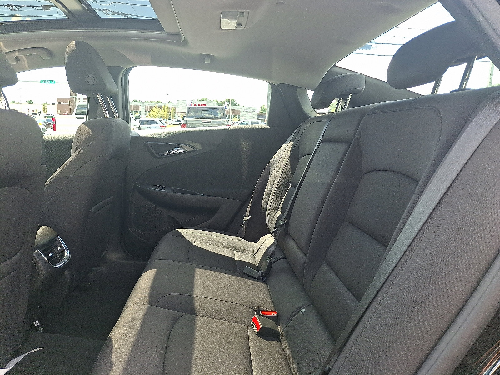 2022 Chevrolet Malibu 1LT - Photo 11