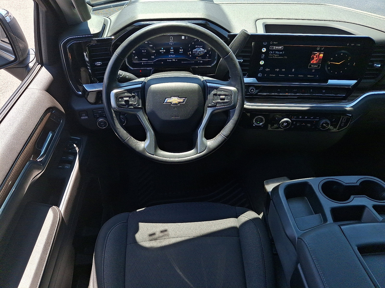 2022 Chevrolet Silverado 1500 LT - Photo 13